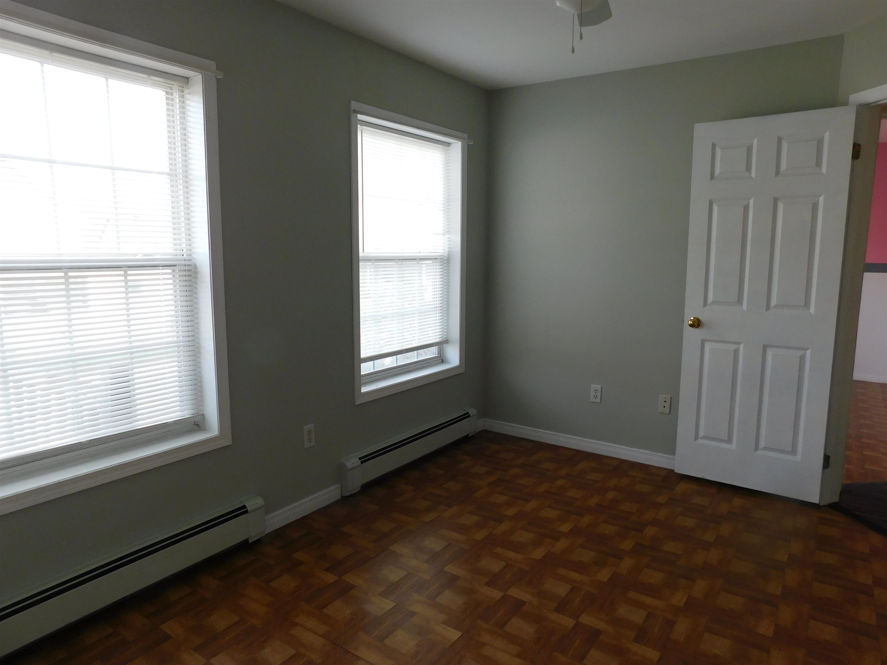 property viewer photo 32