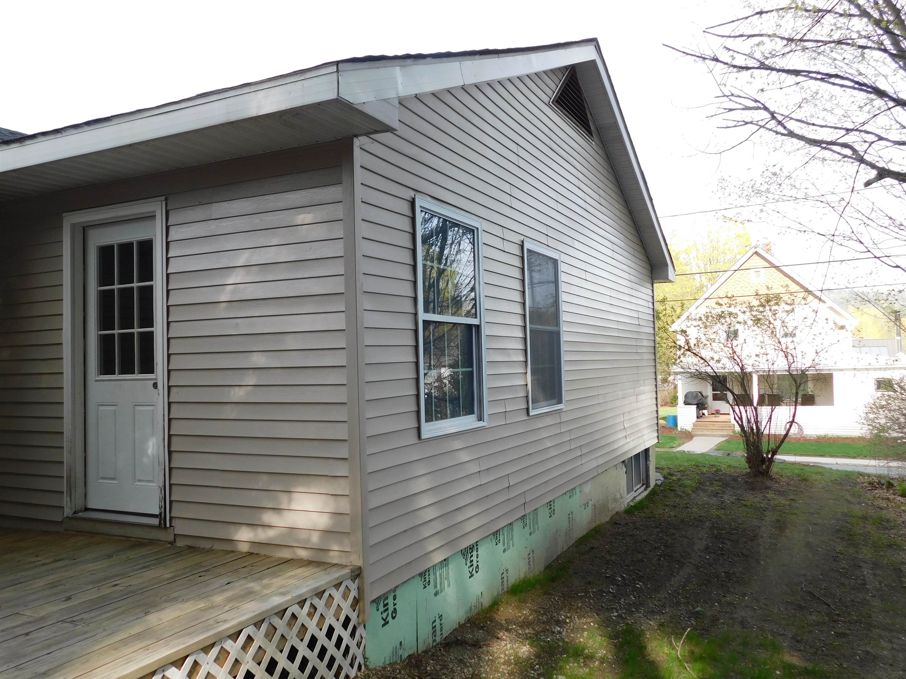 property viewer photo 9