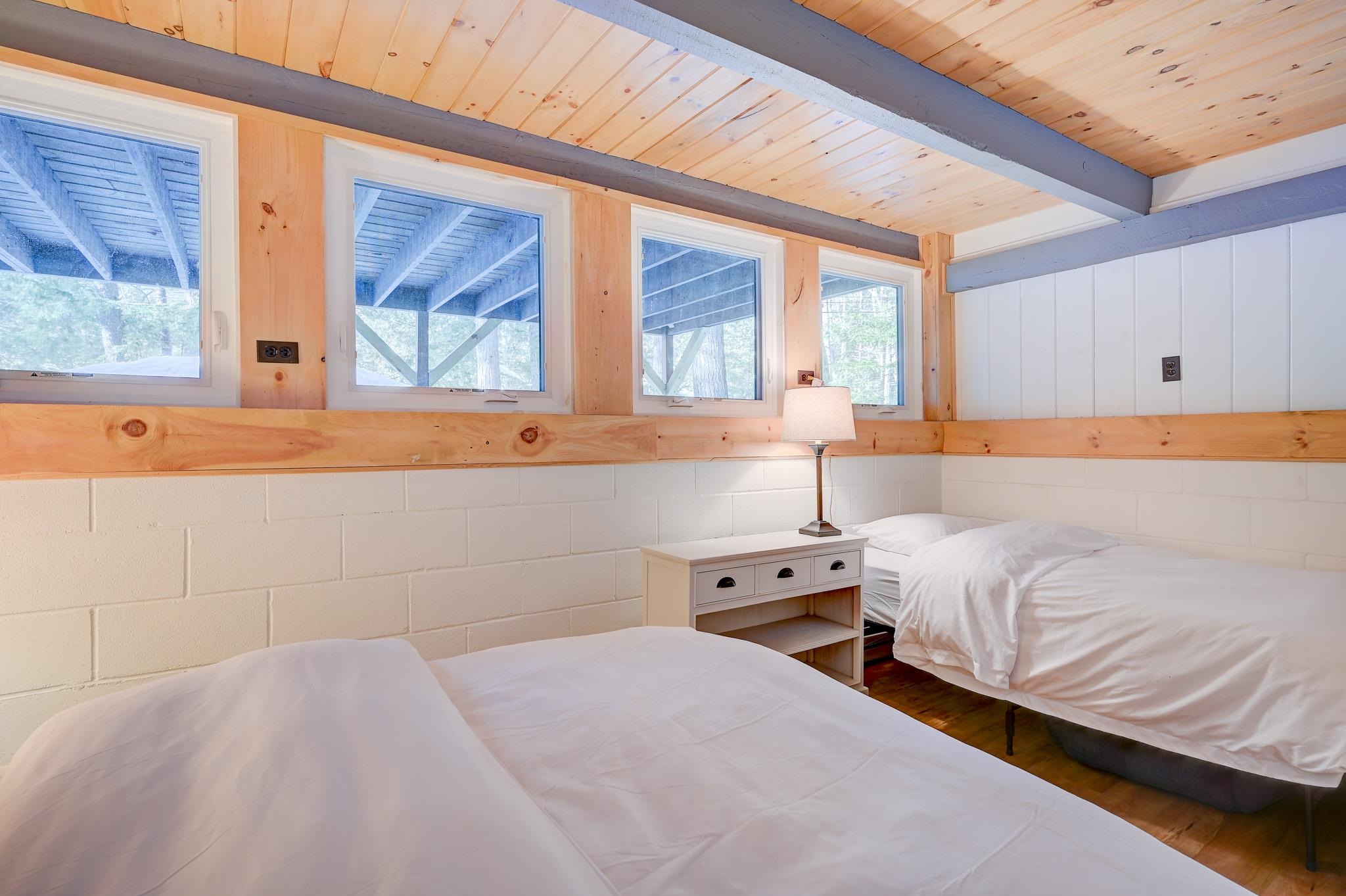 property viewer photo 18