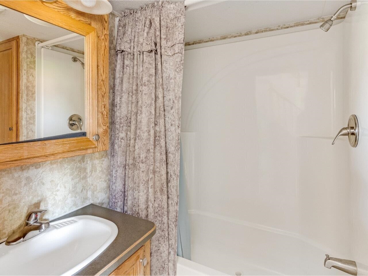 property viewer photo 10