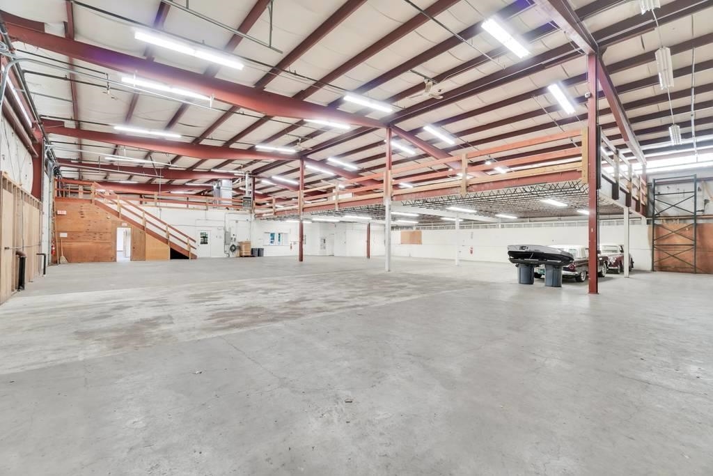 property viewer photo 8