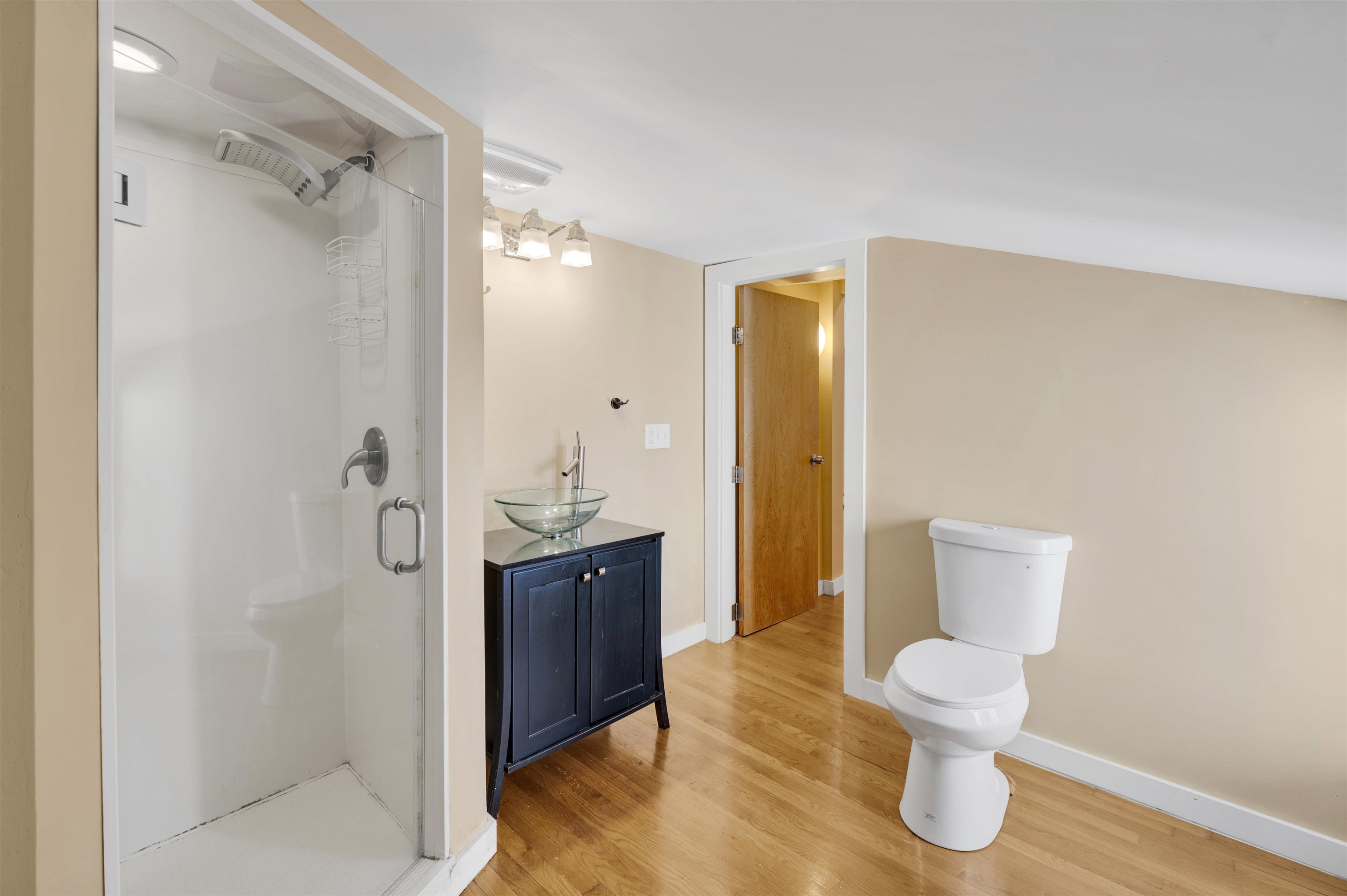 property viewer photo 25