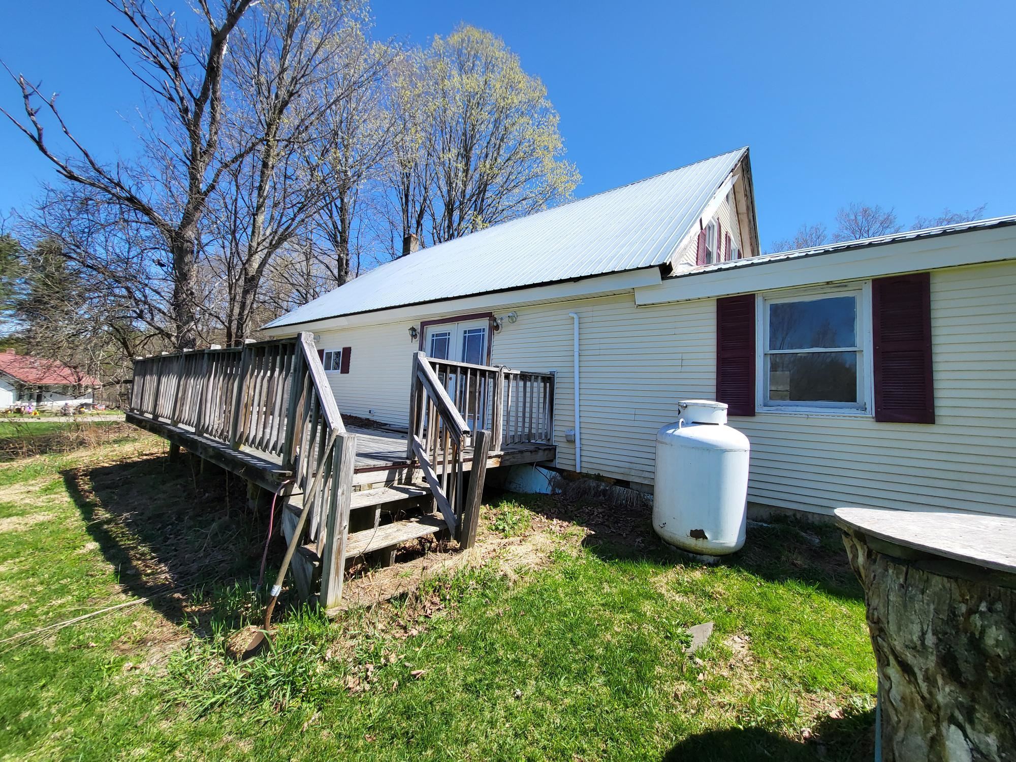 main property photo 11