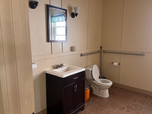 main property photo 8