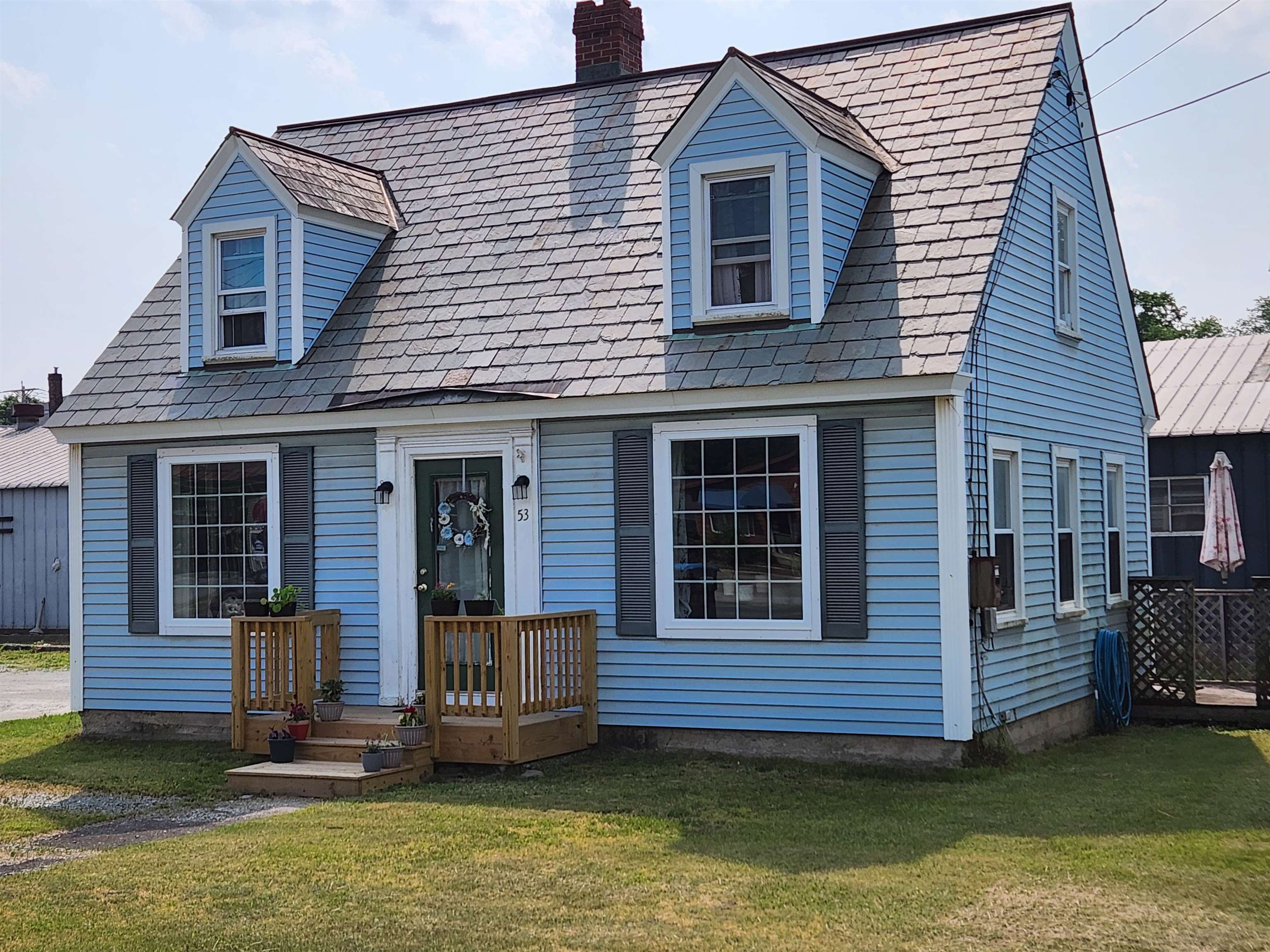 main property photo 18
