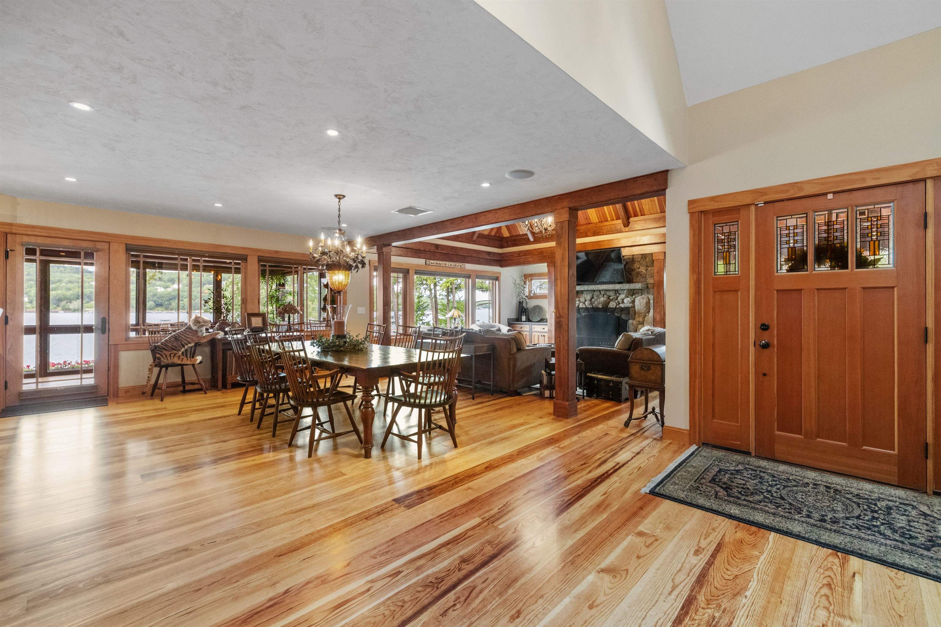 property viewer photo 37