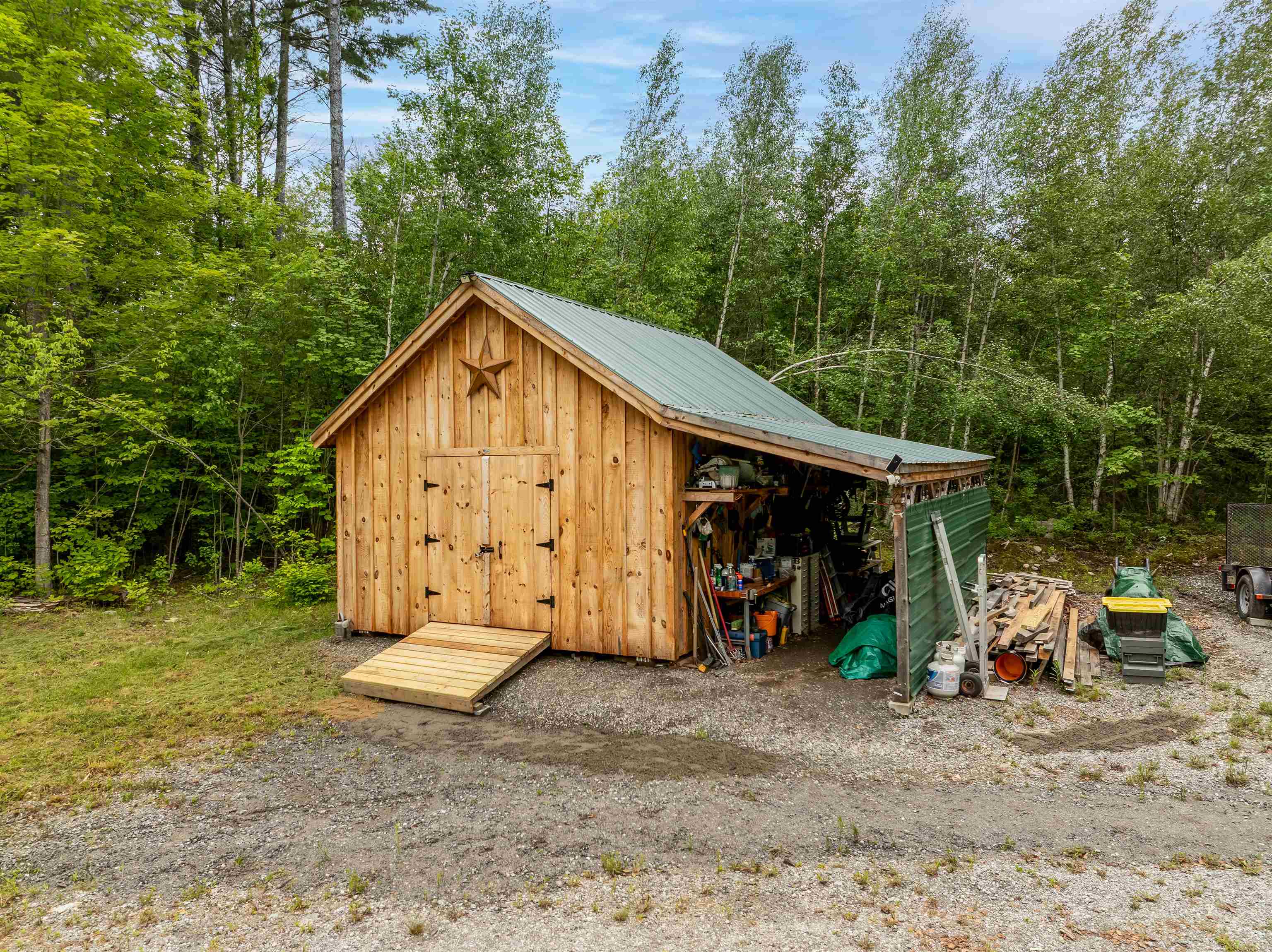property viewer photo 4