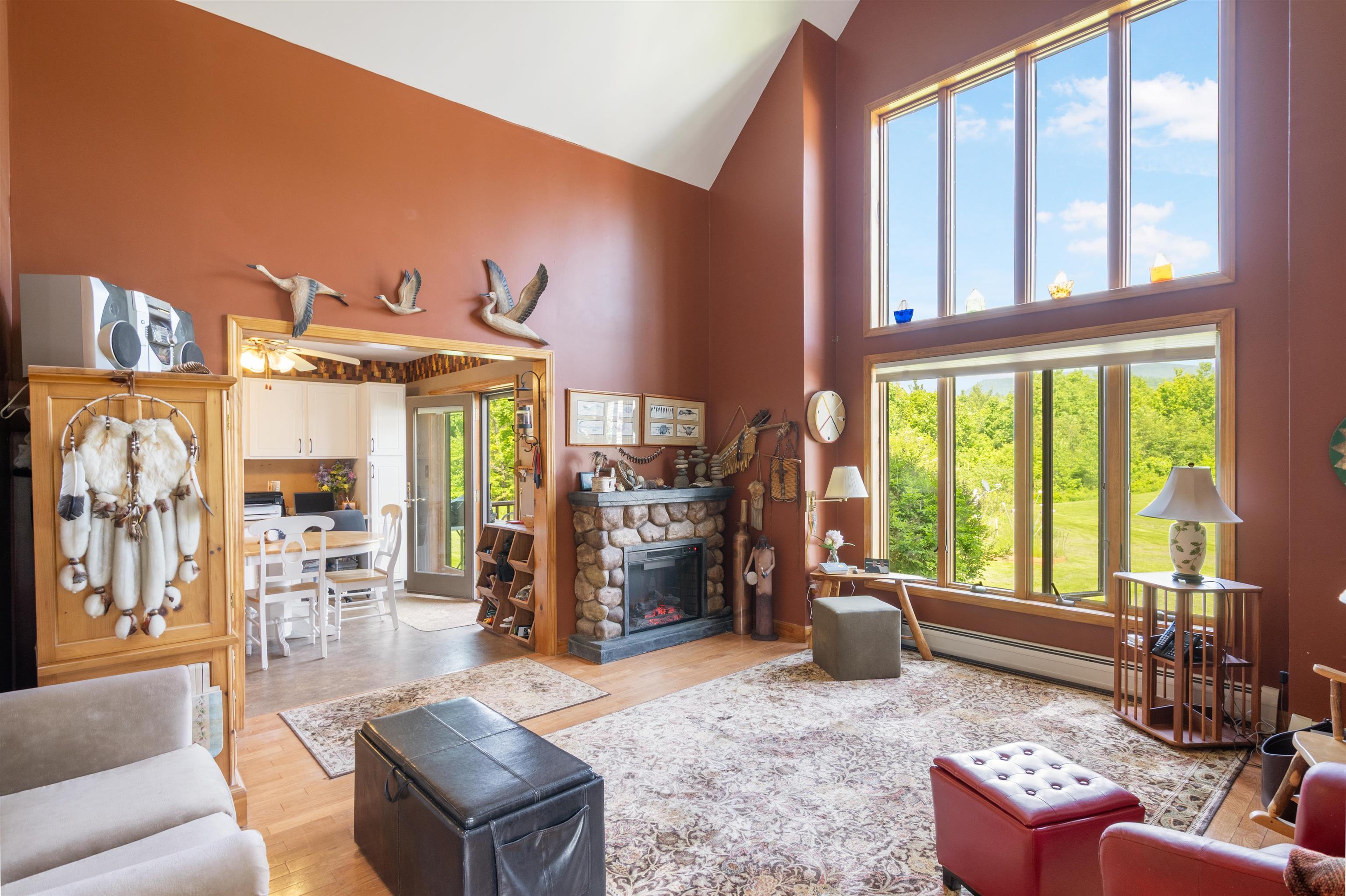 property viewer photo 18