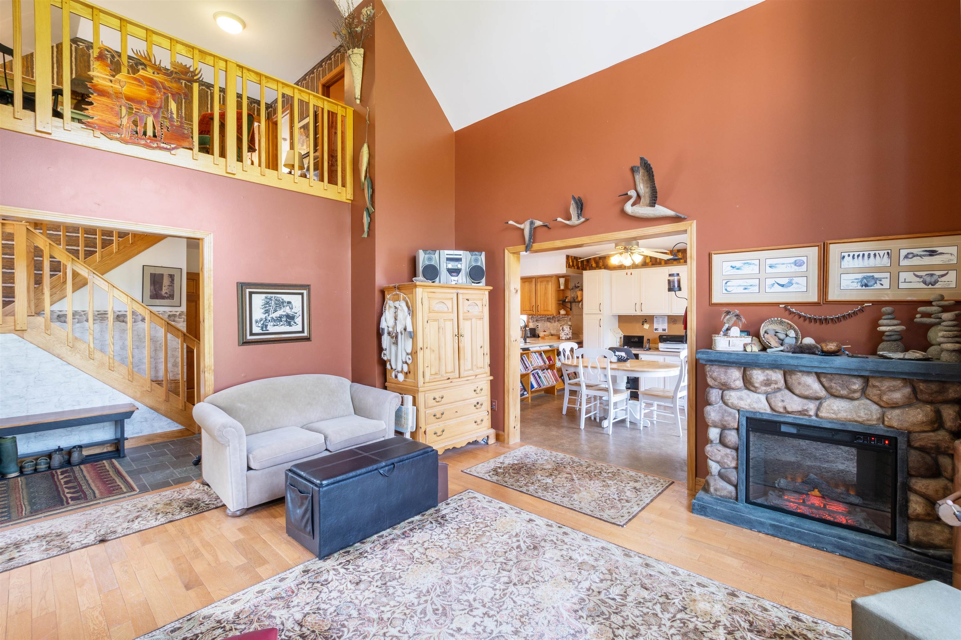 property viewer photo 19