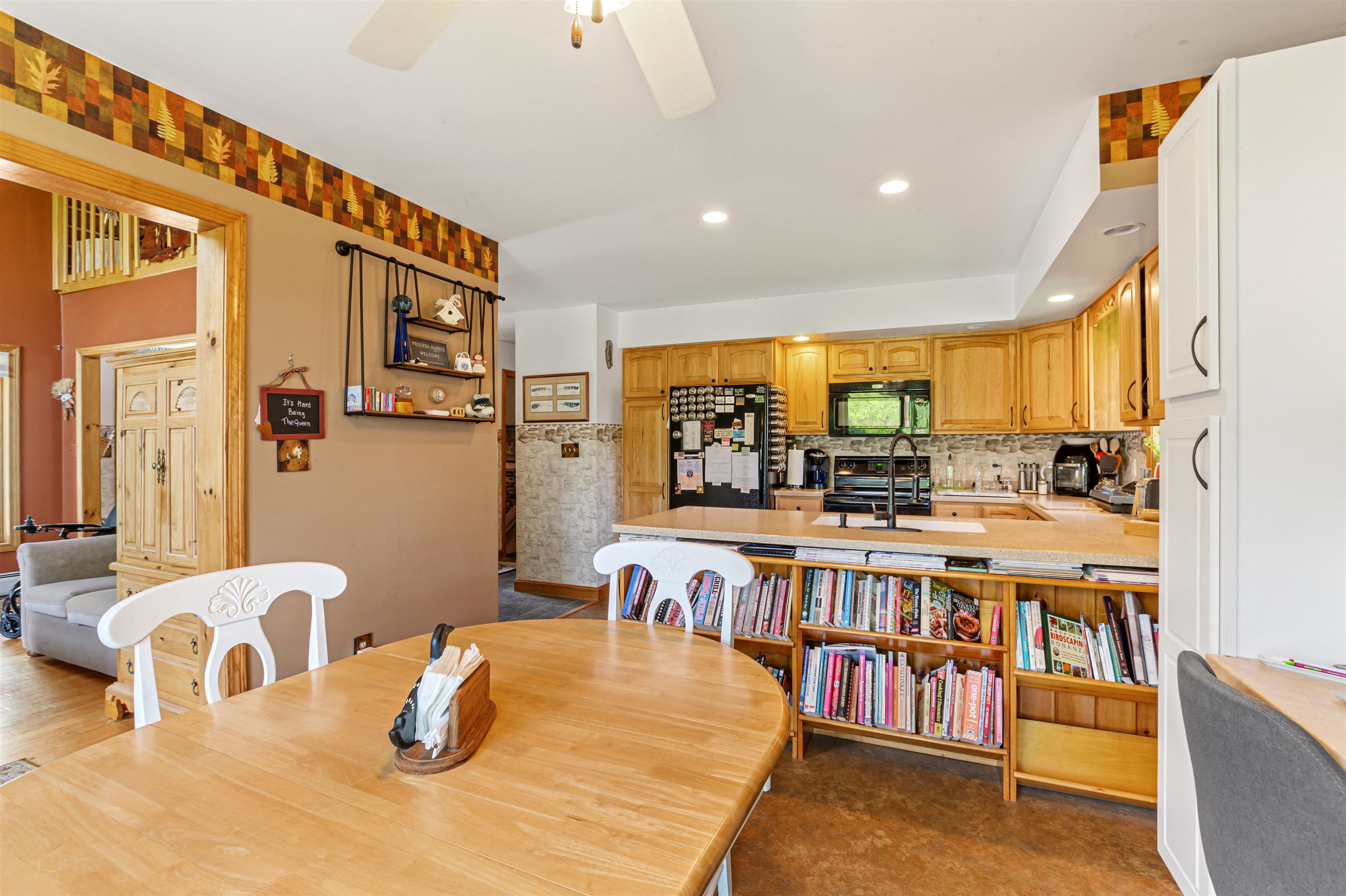 property viewer photo 25