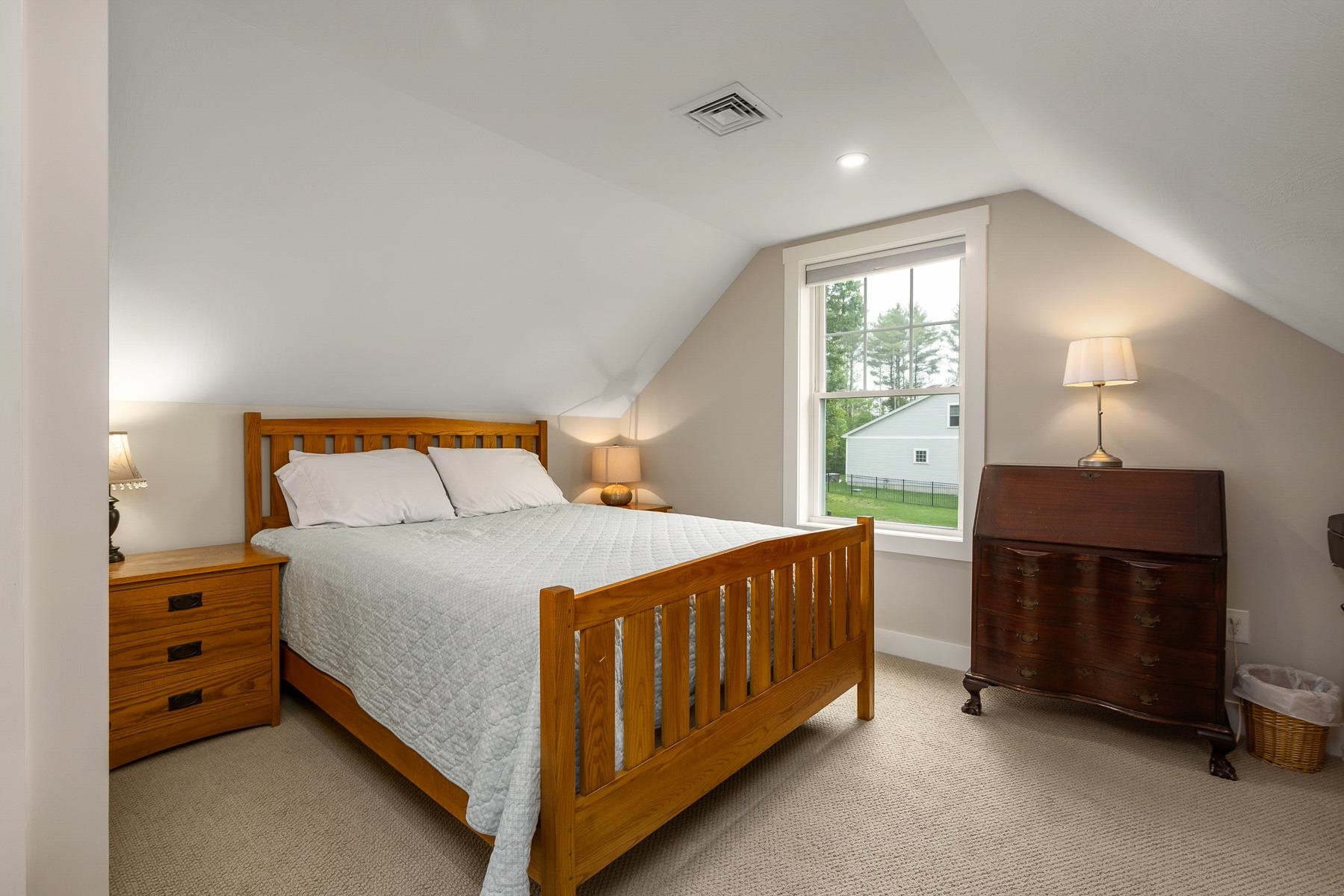 property viewer photo 10