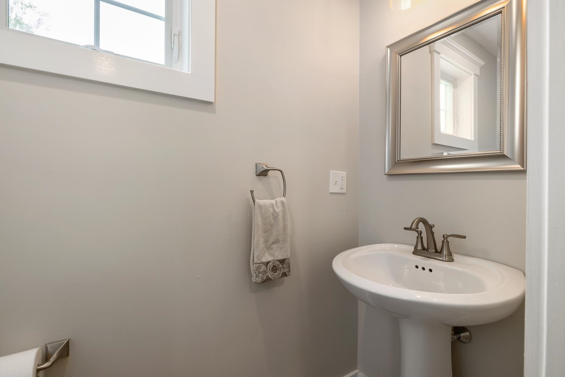 property viewer photo 32