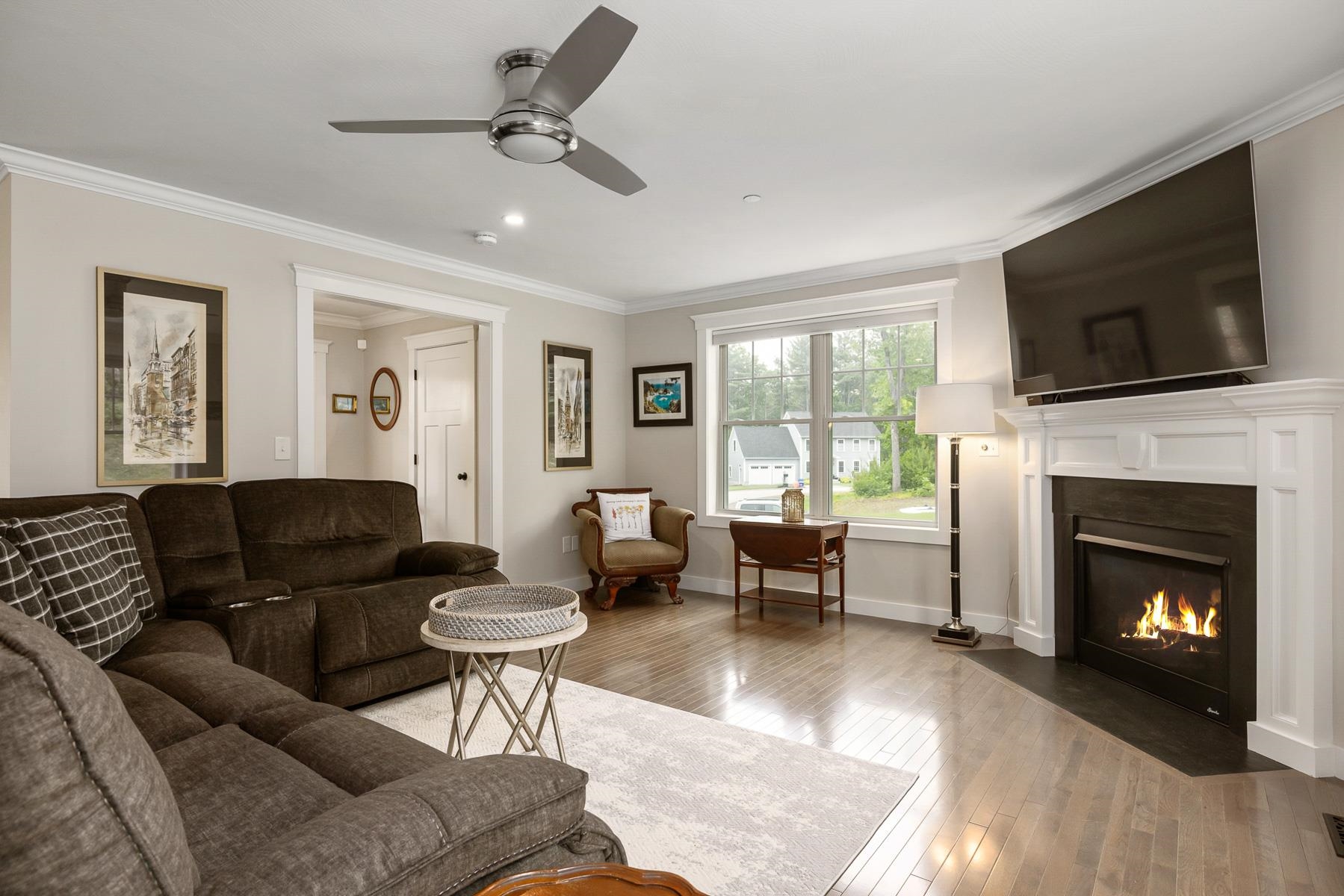 property viewer photo 5