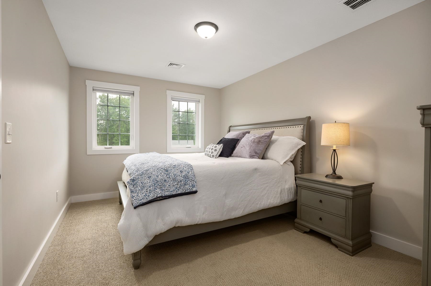 property viewer photo 9