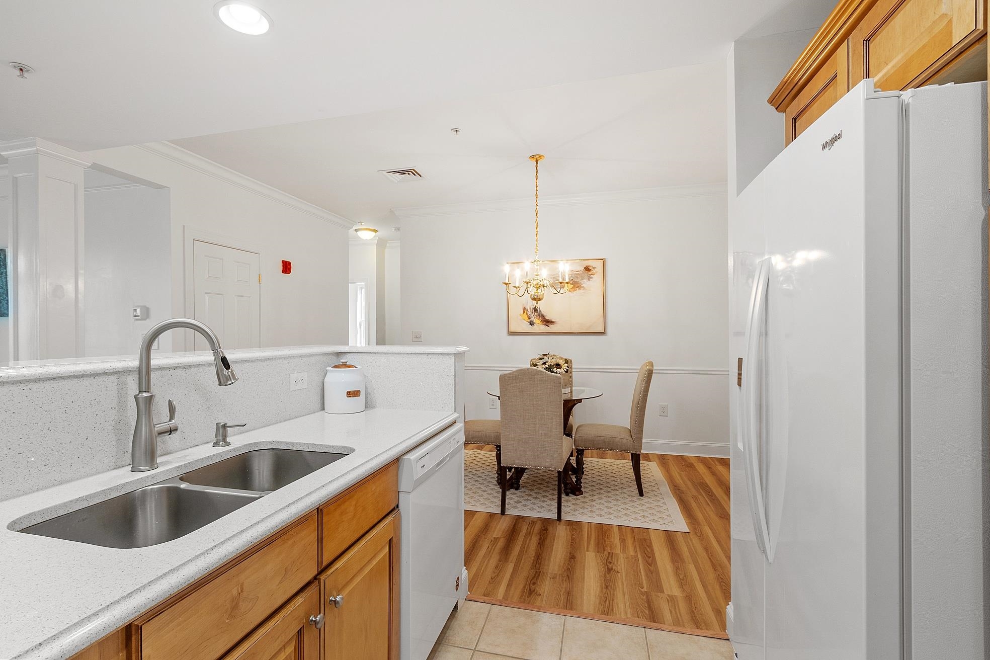 property viewer photo 18
