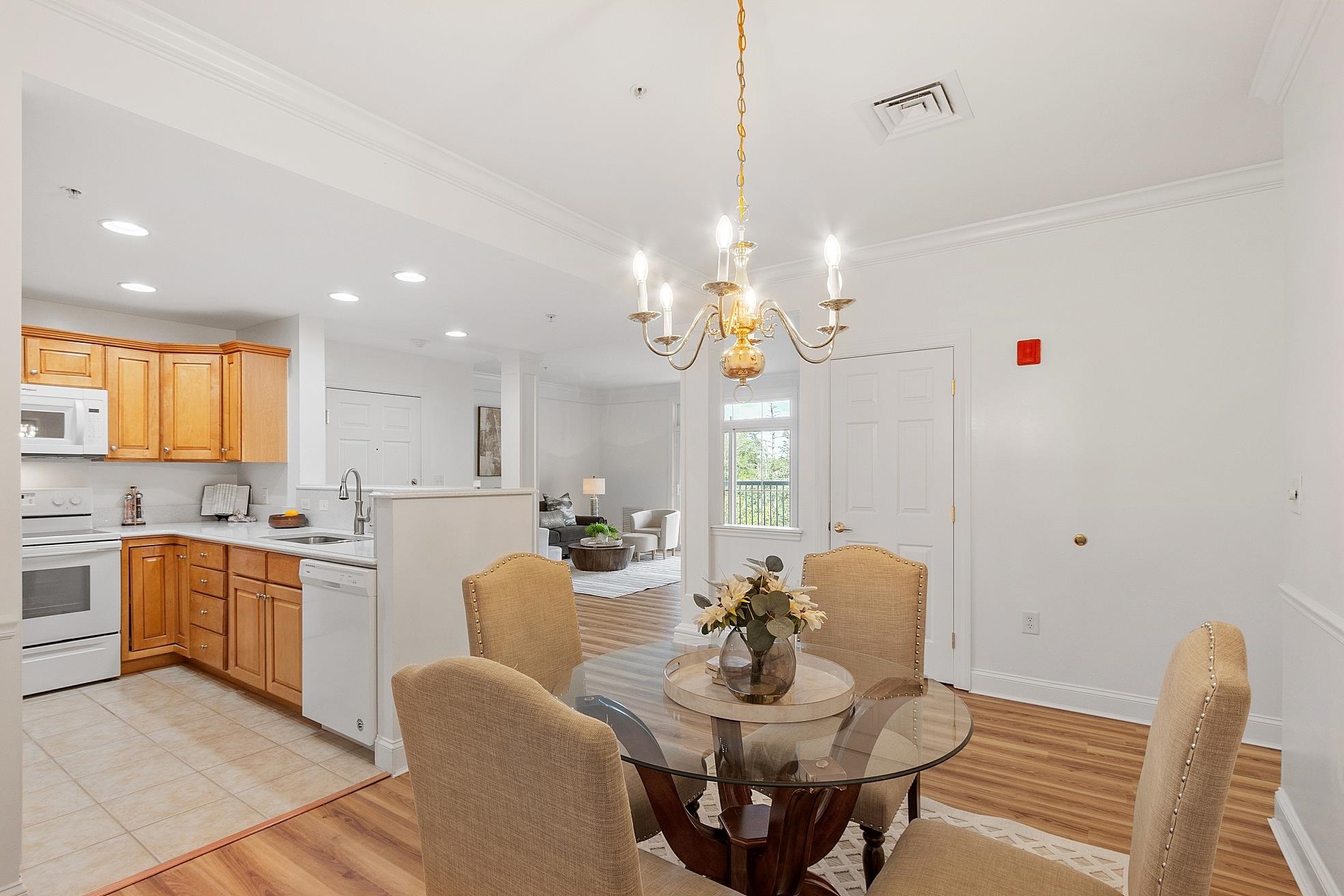 property viewer photo 19