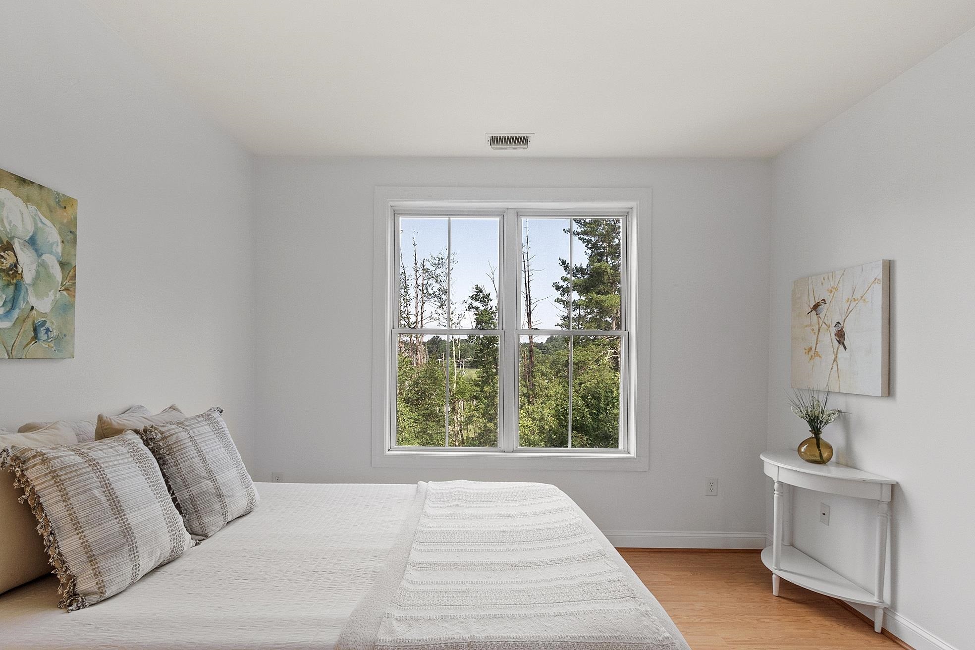 property viewer photo 24