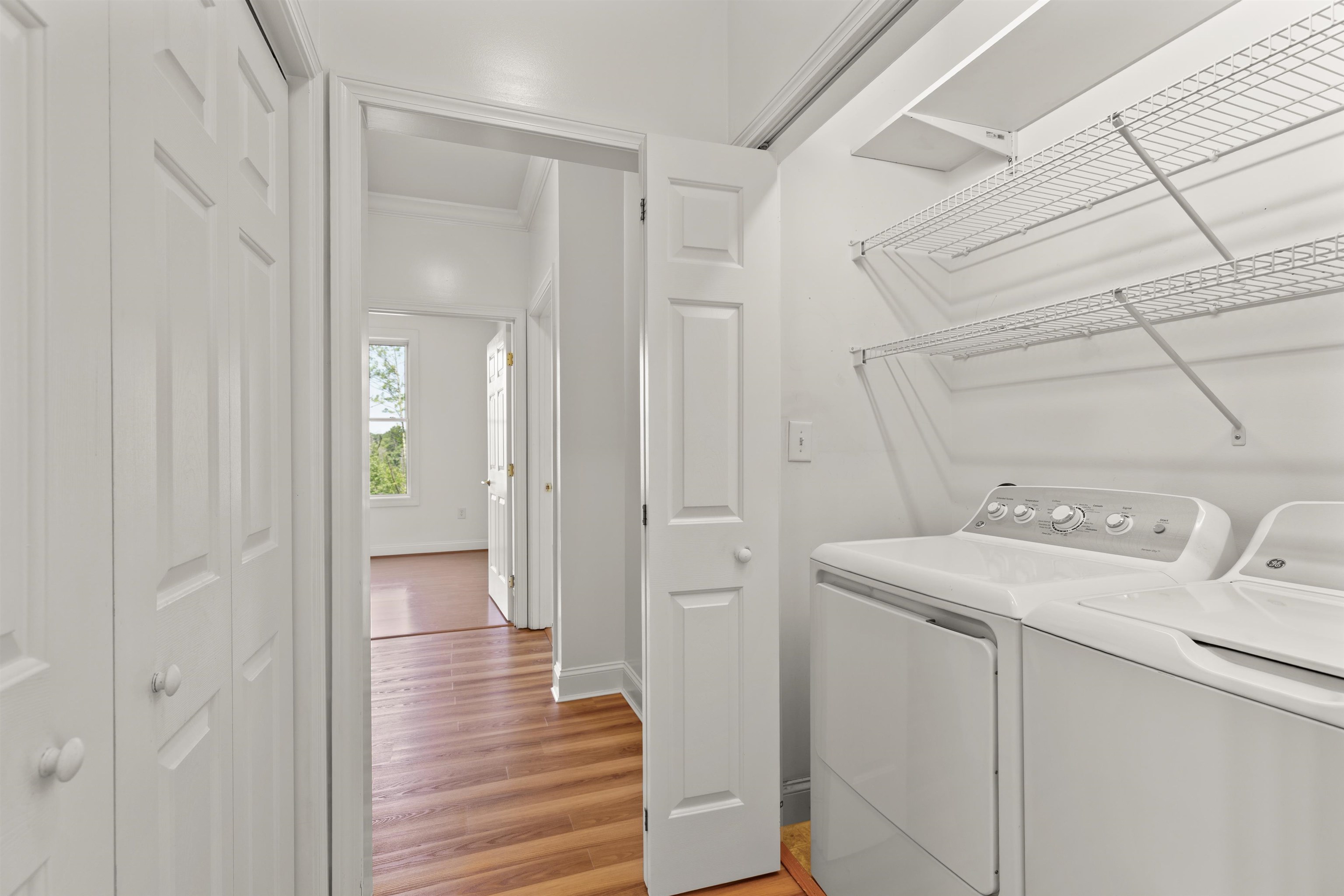 property viewer photo 26