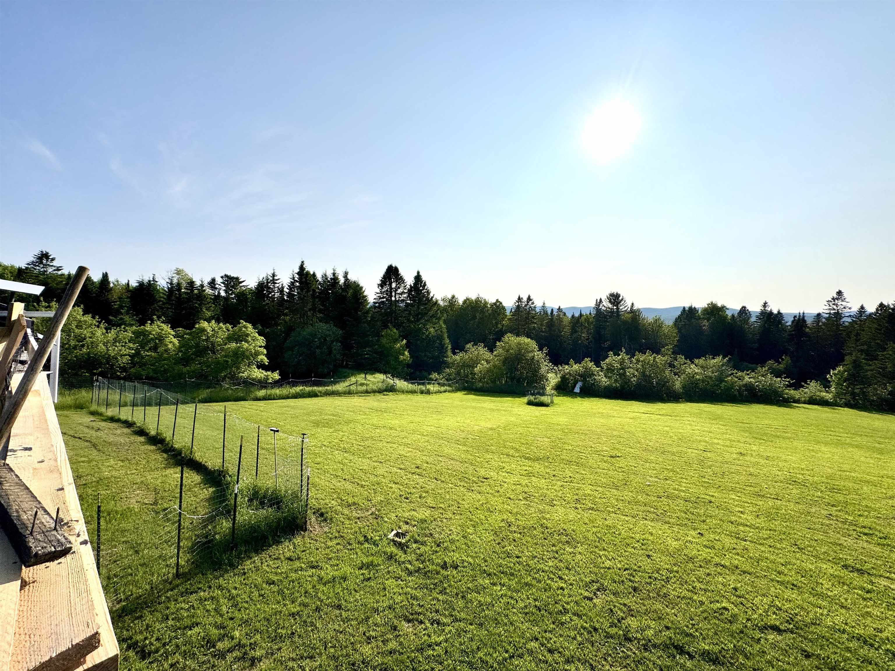 property viewer photo 12