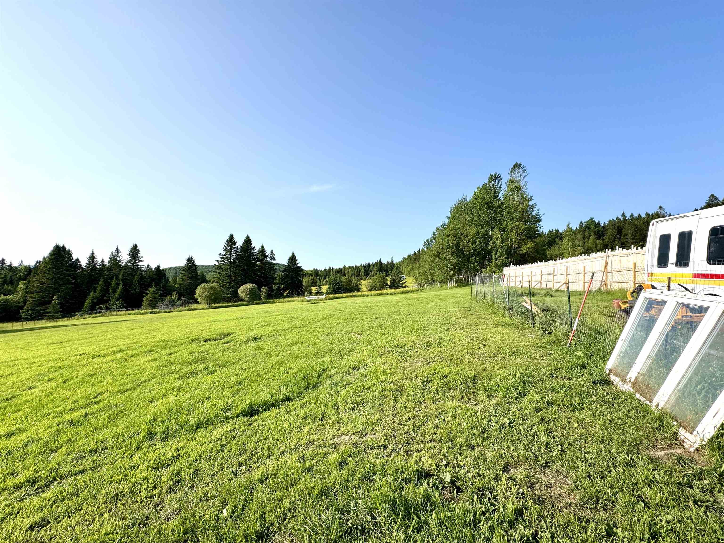 property viewer photo 18