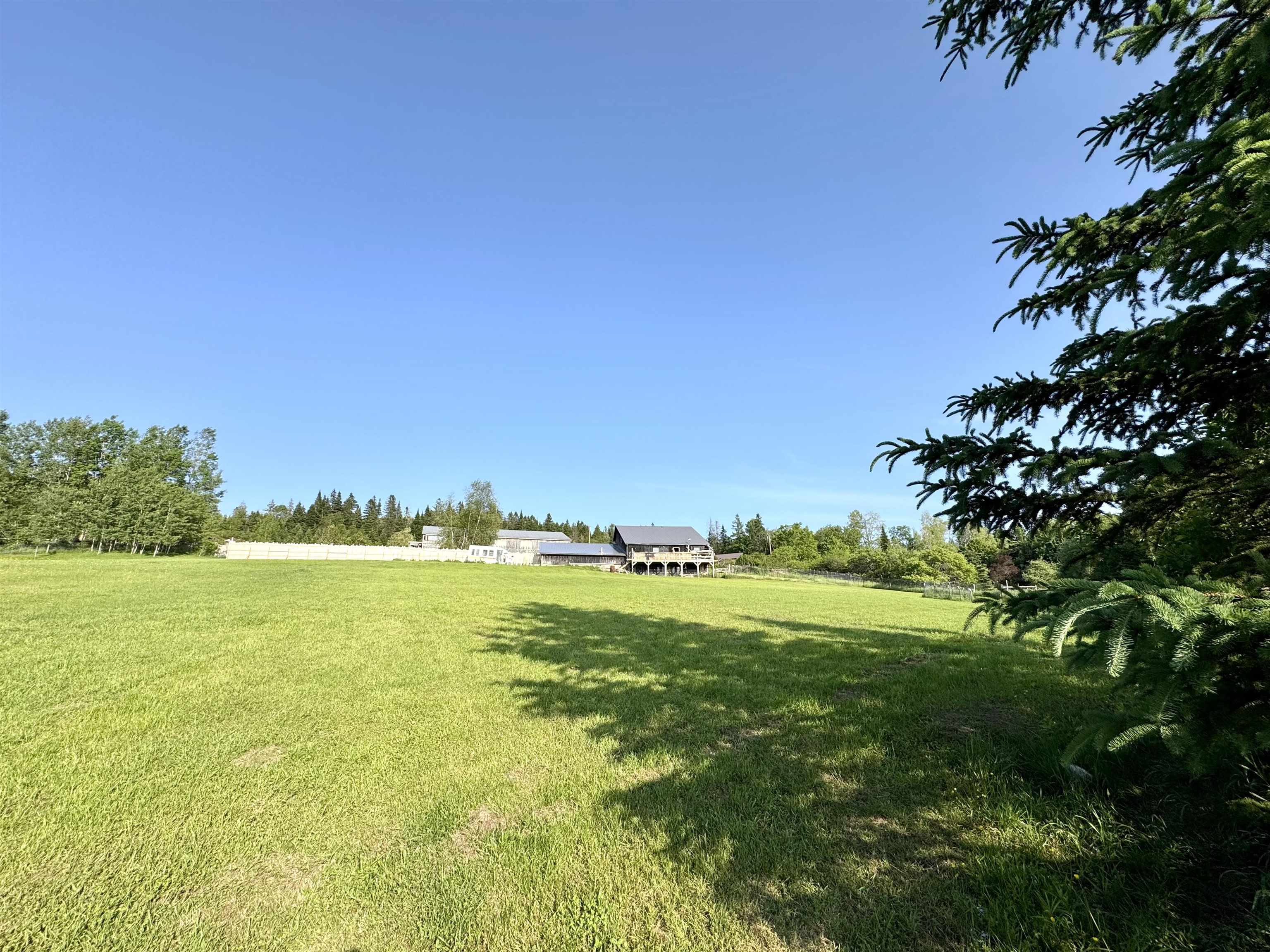 property viewer photo 32
