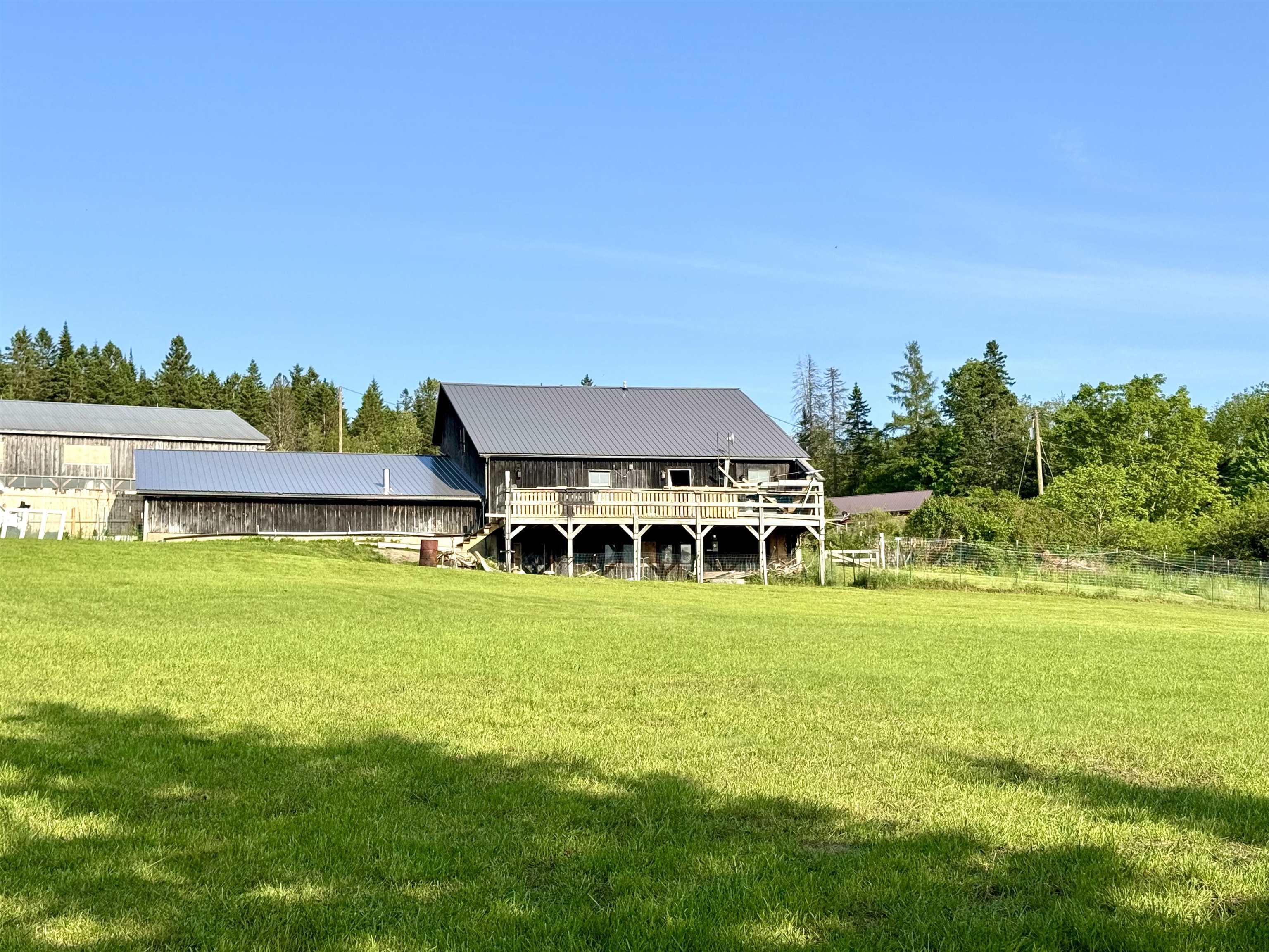 property viewer photo 35