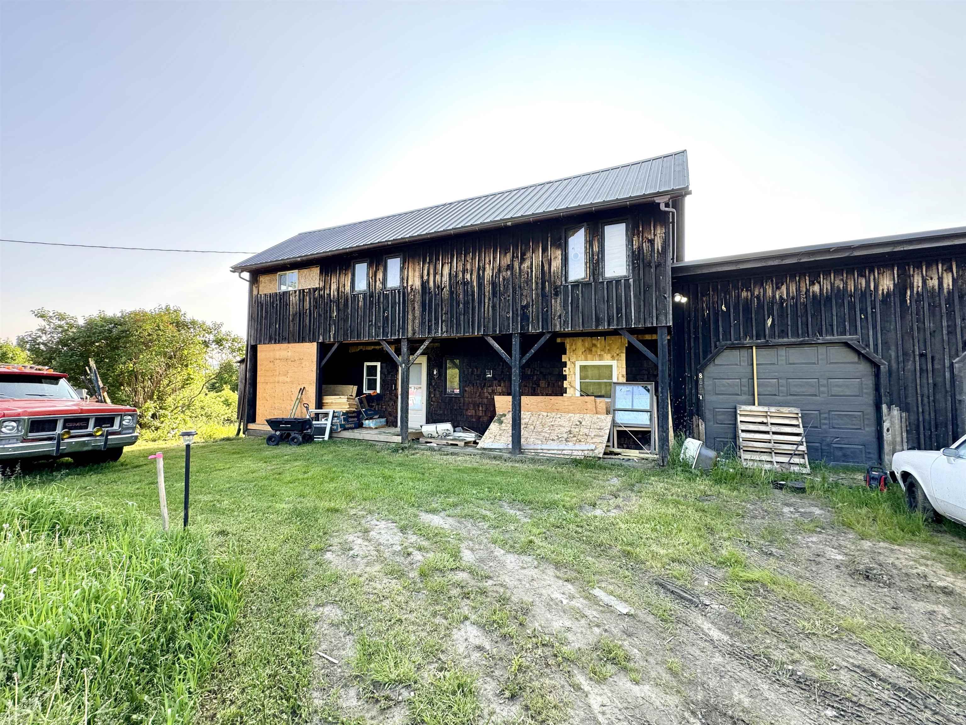 property viewer photo 36