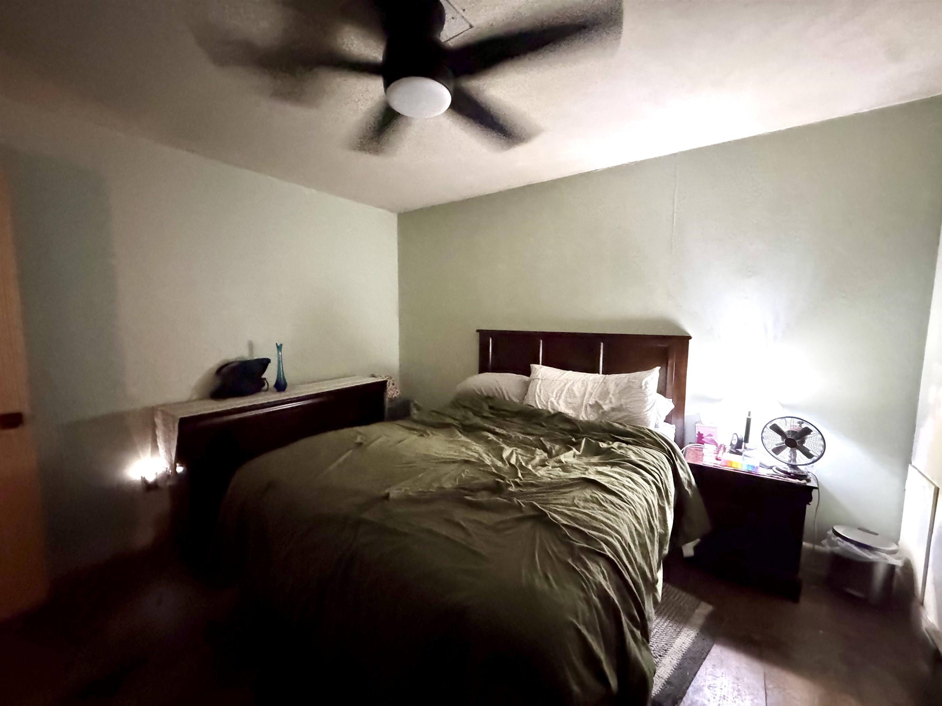 property viewer photo 49