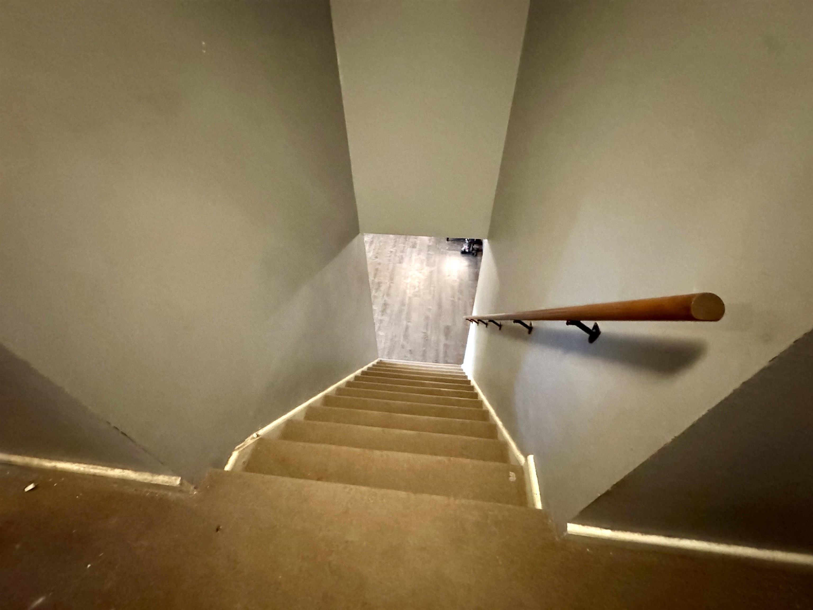 property viewer photo 50