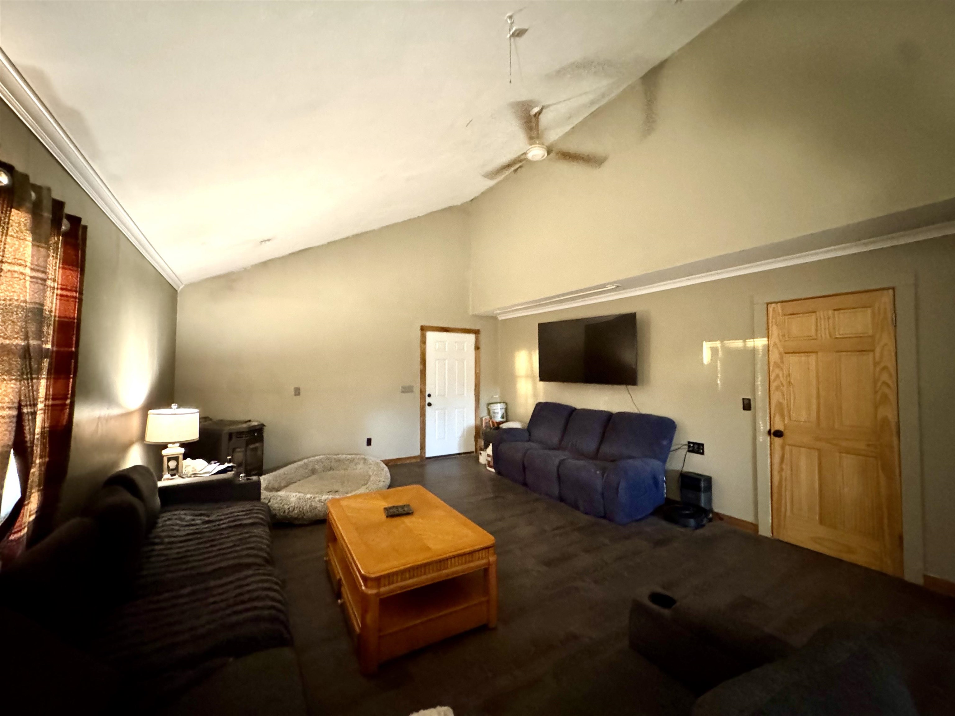 property viewer photo 7