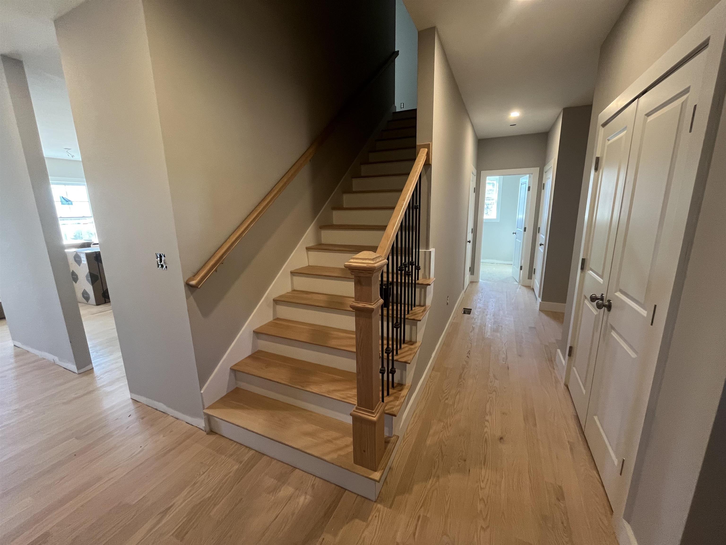 property viewer photo 2