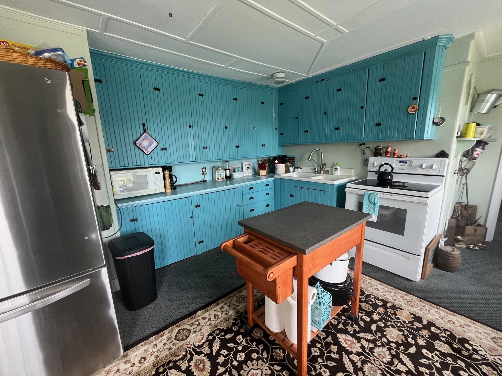 main property photo 47