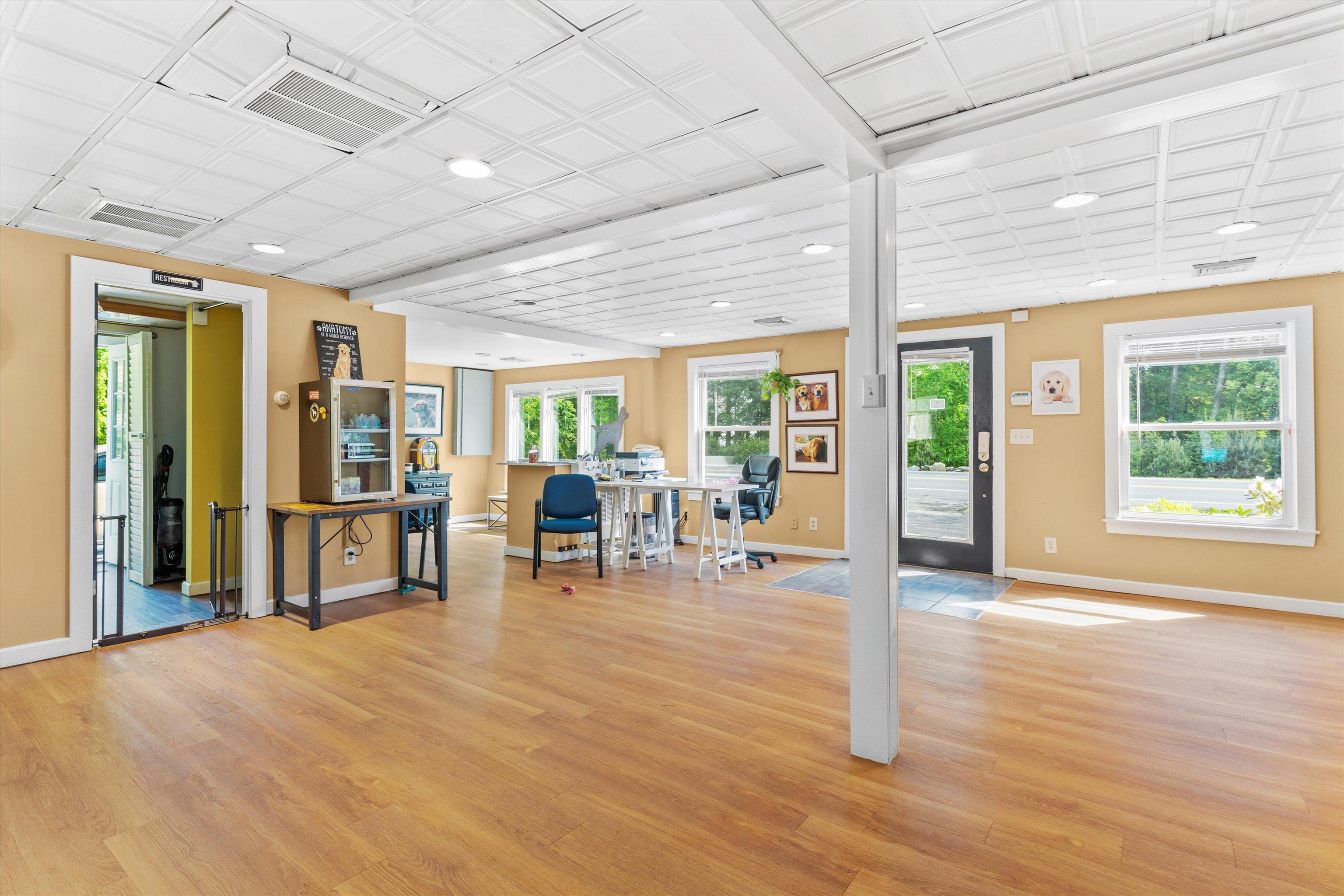 main property photo 22