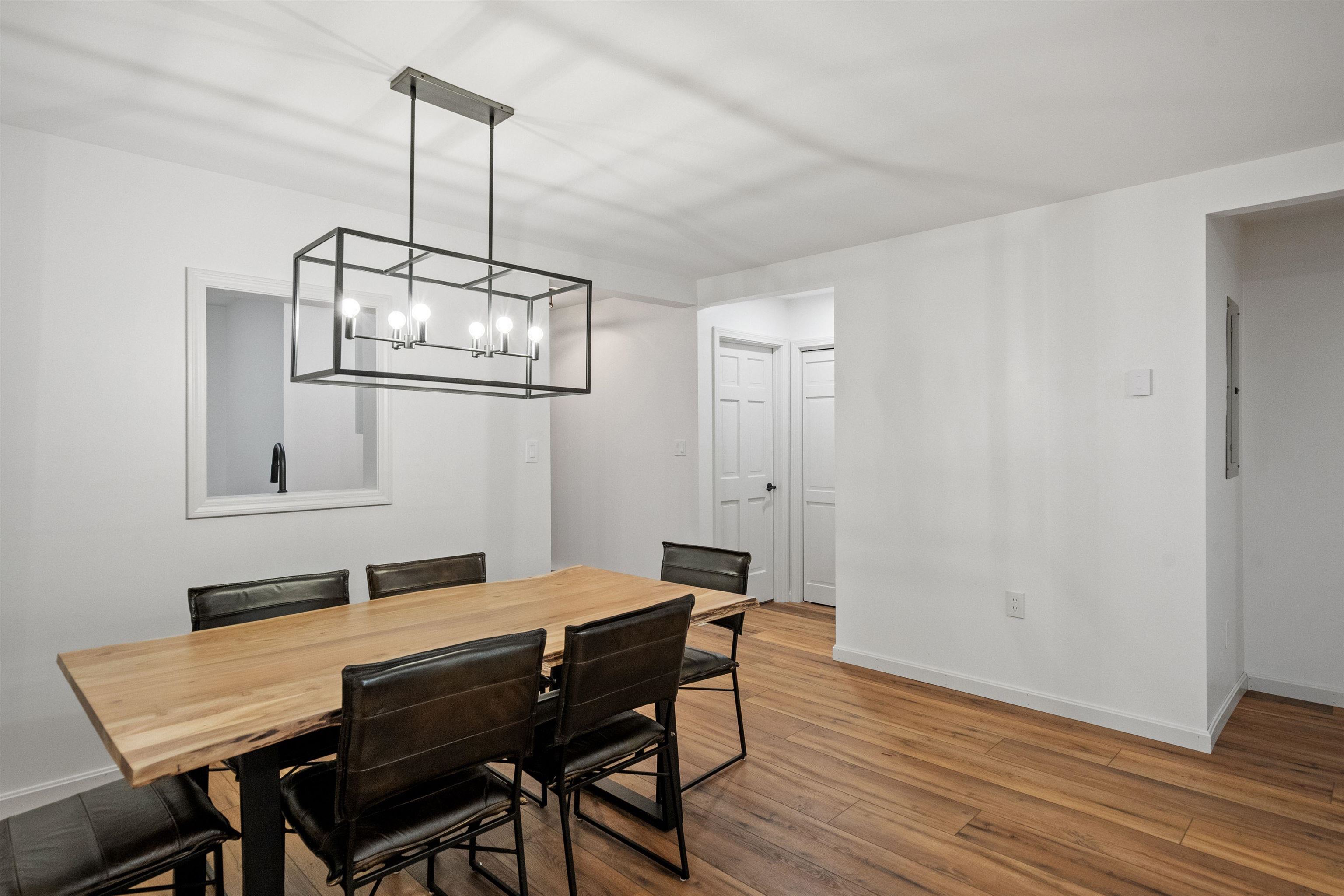 property viewer photo 11