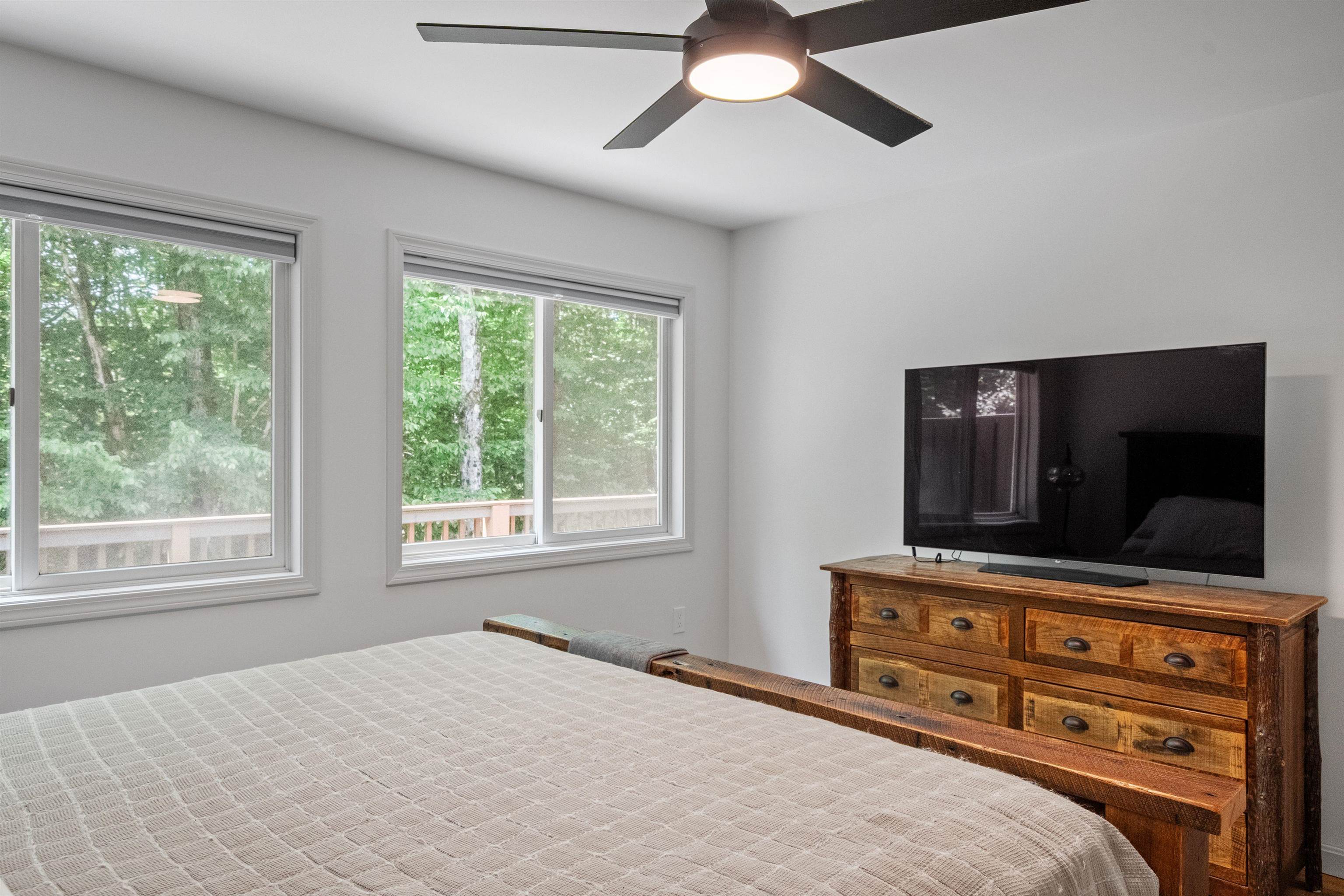 property viewer photo 14