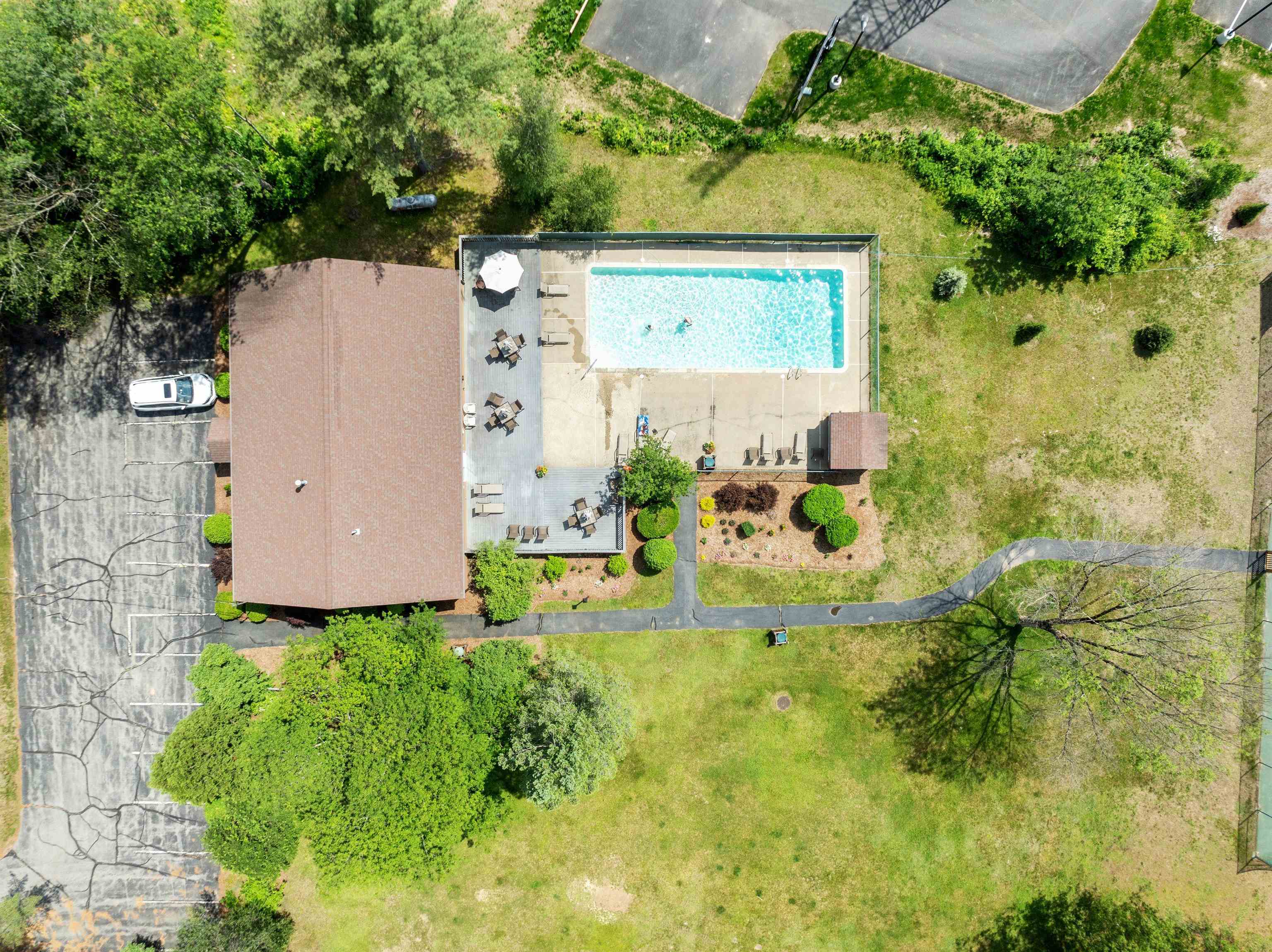 property viewer photo 25