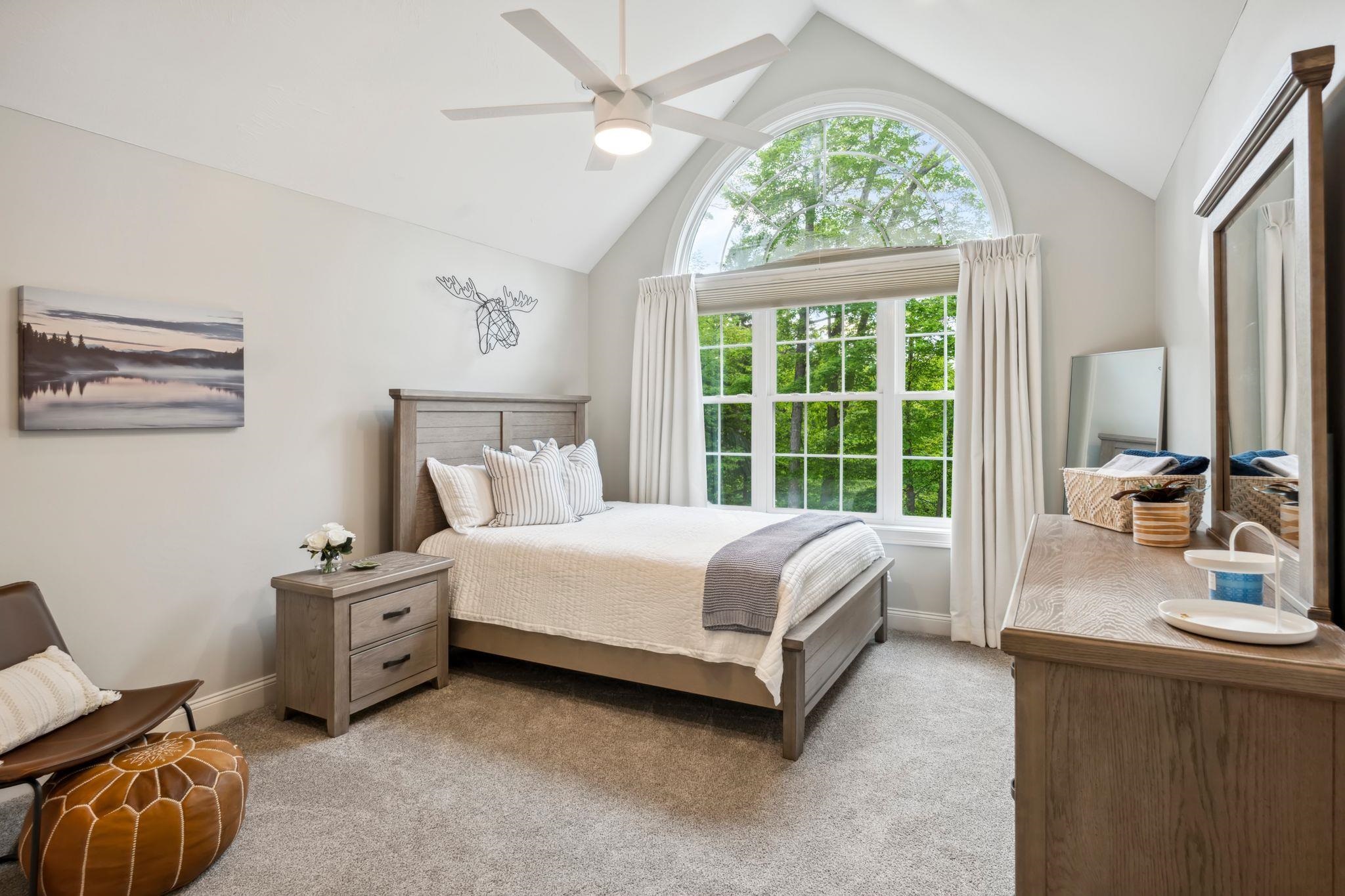 property viewer photo 31