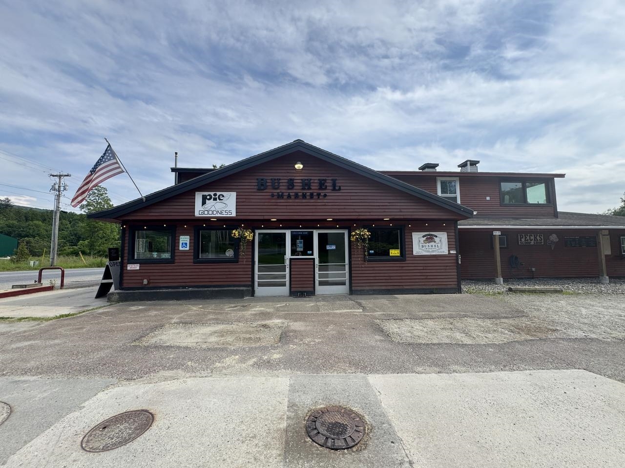 main property photo 36