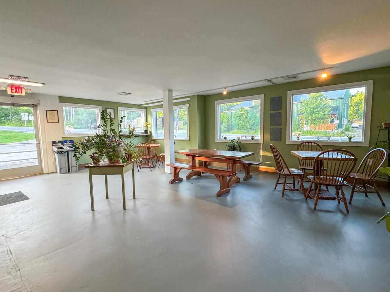 main property photo 7