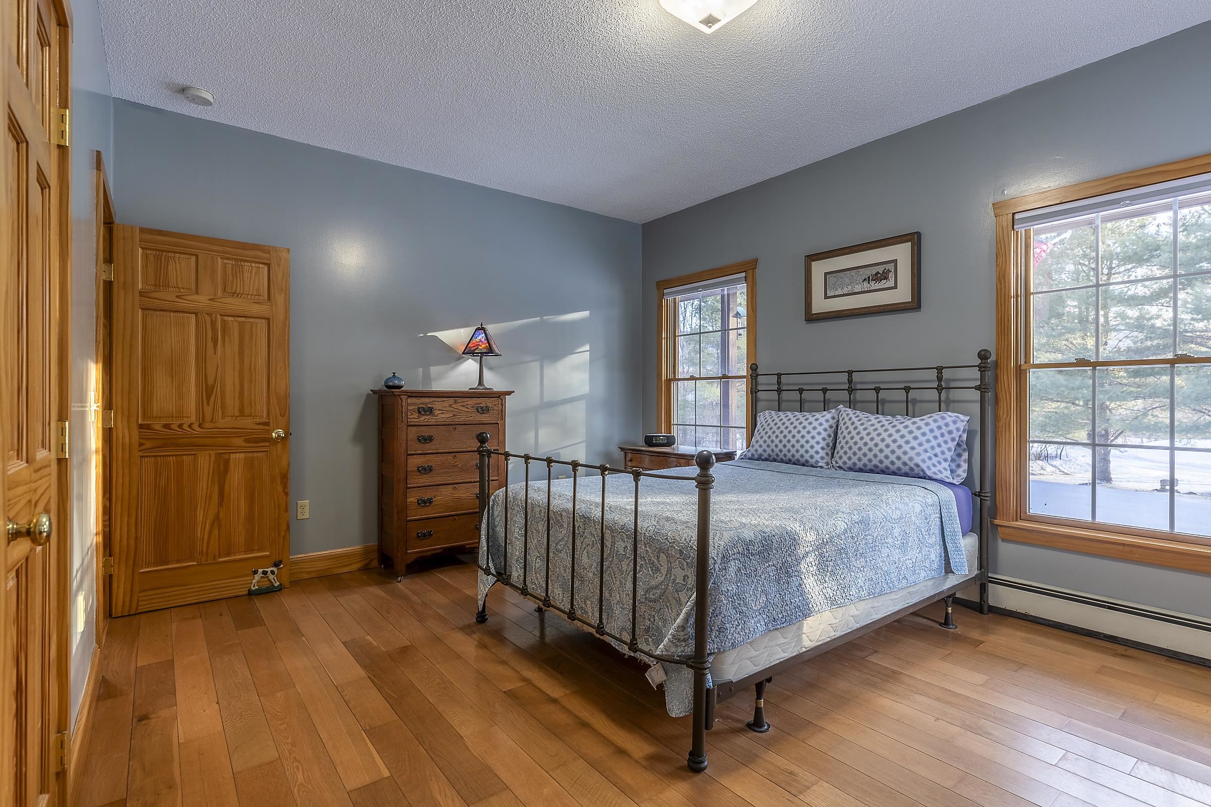 property viewer photo 13