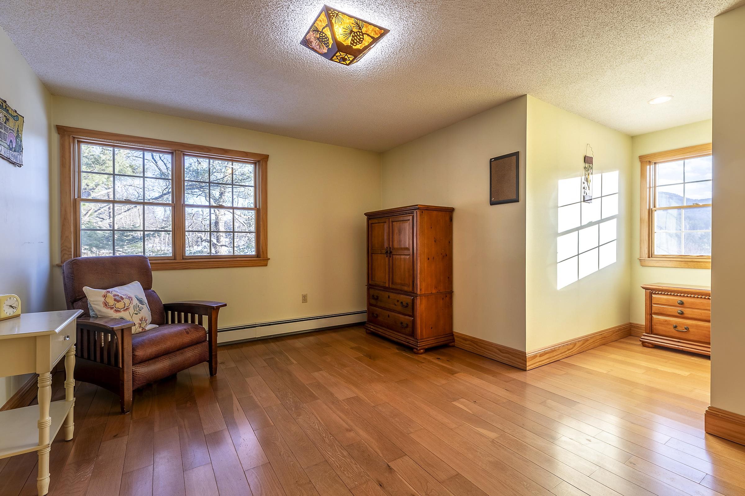 property viewer photo 25