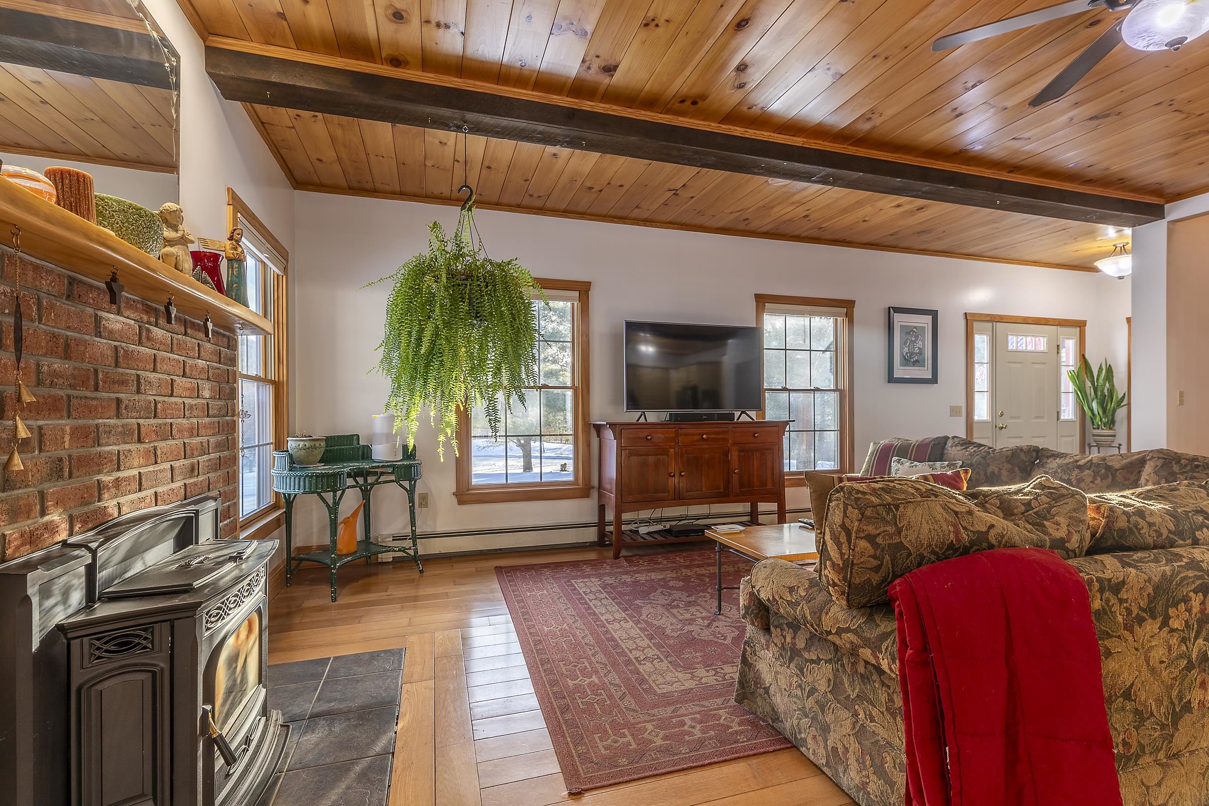 property viewer photo 5