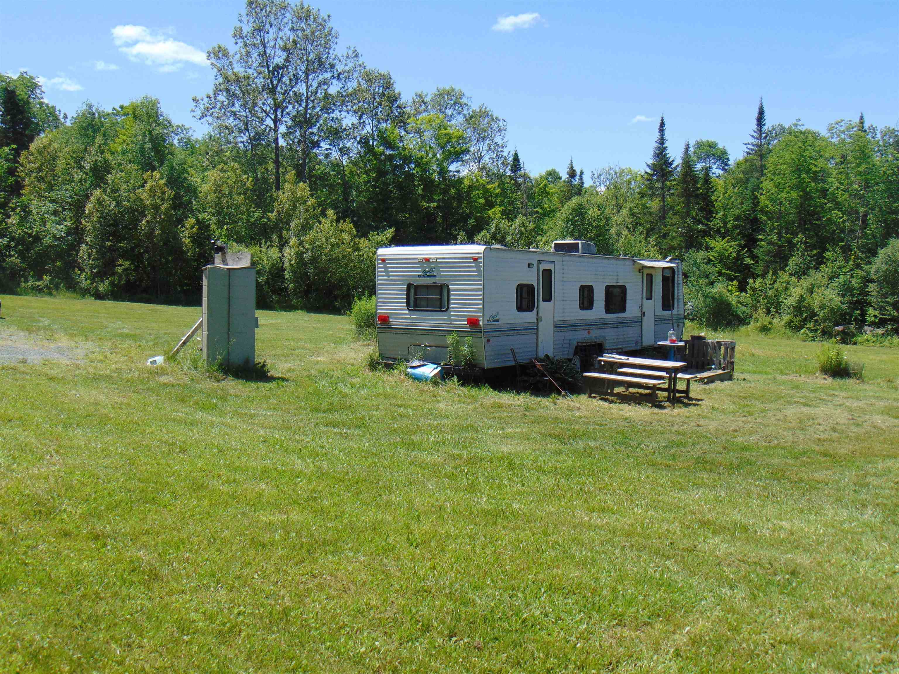 property viewer photo 9