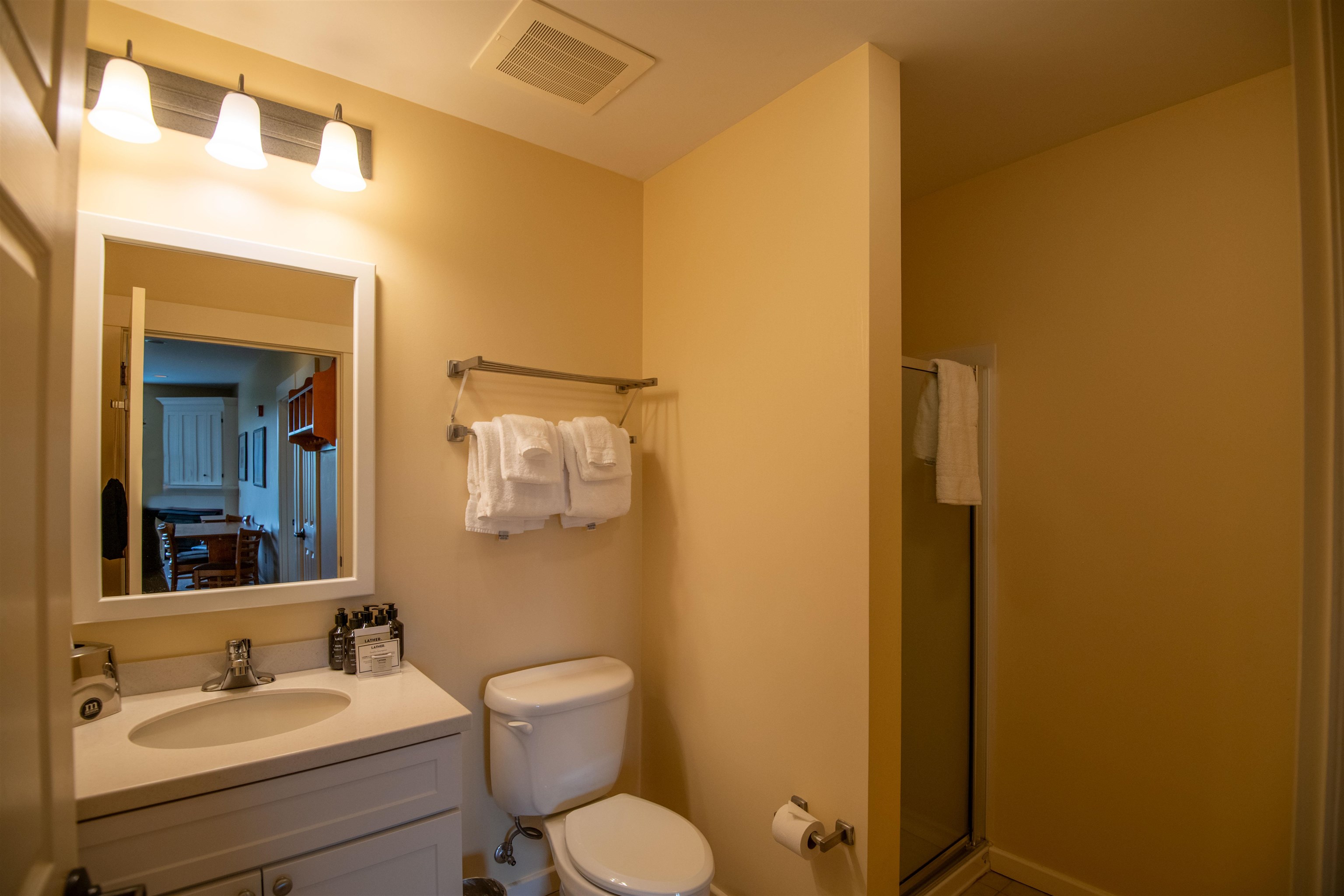 property viewer photo 16