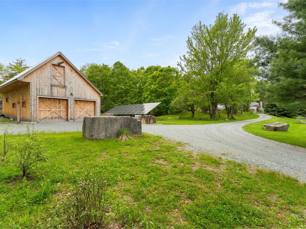 main property photo 45