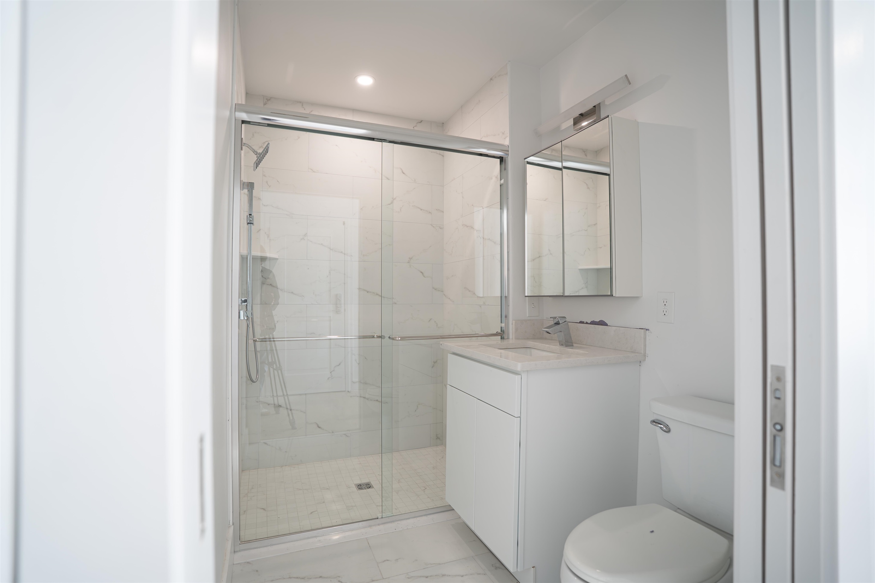 property viewer photo 2