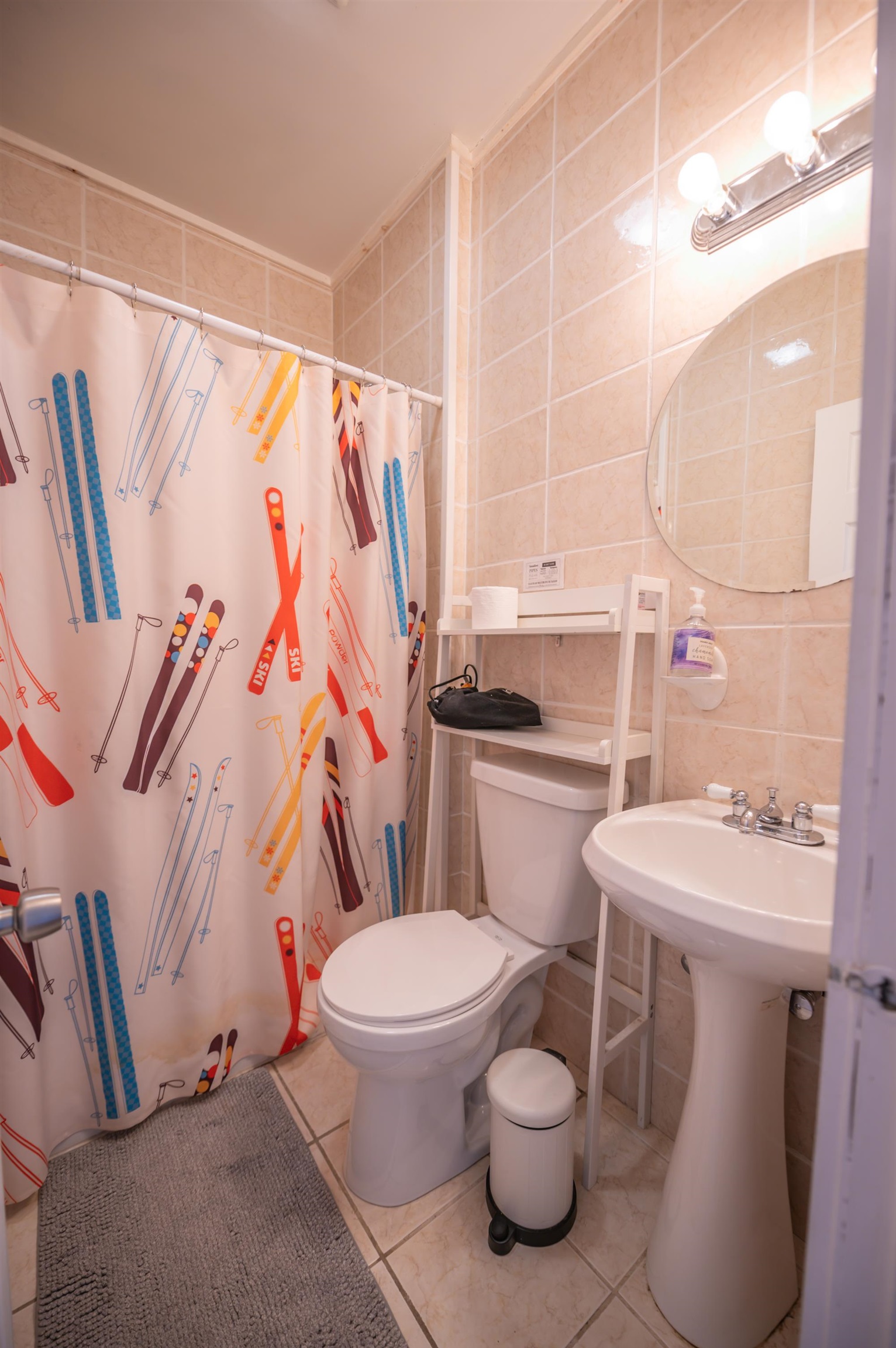 main property photo 17