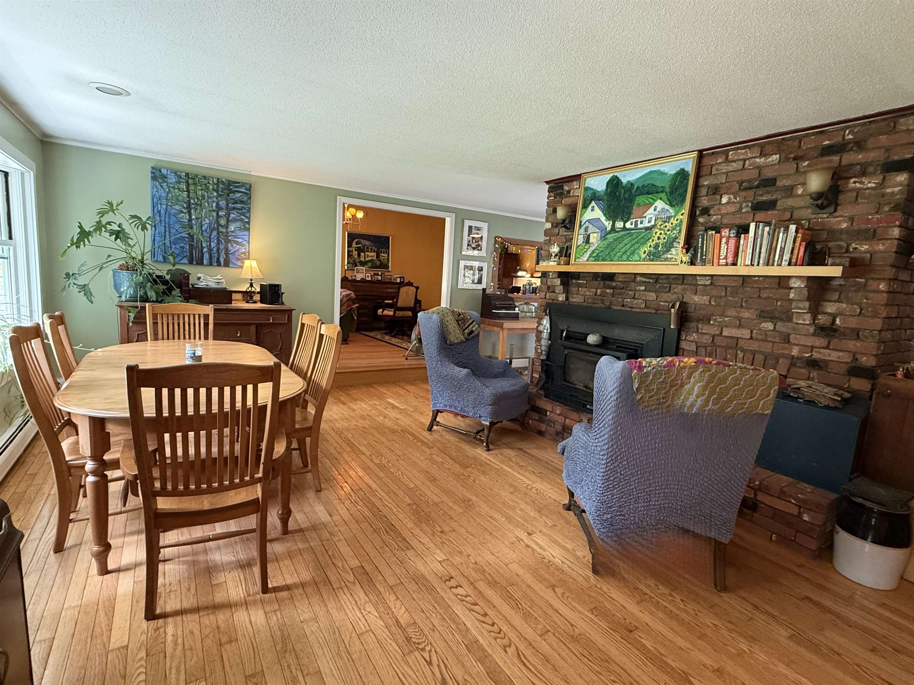 property viewer photo 11