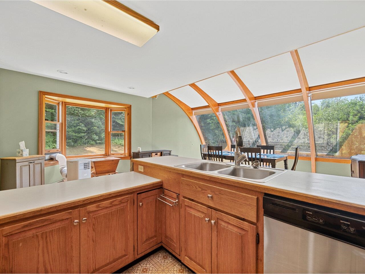 property viewer photo 11