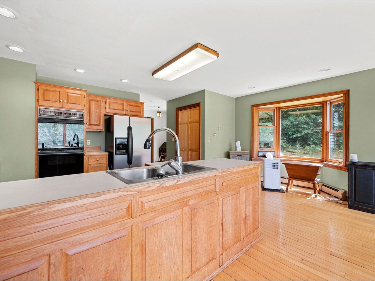 property viewer photo 13
